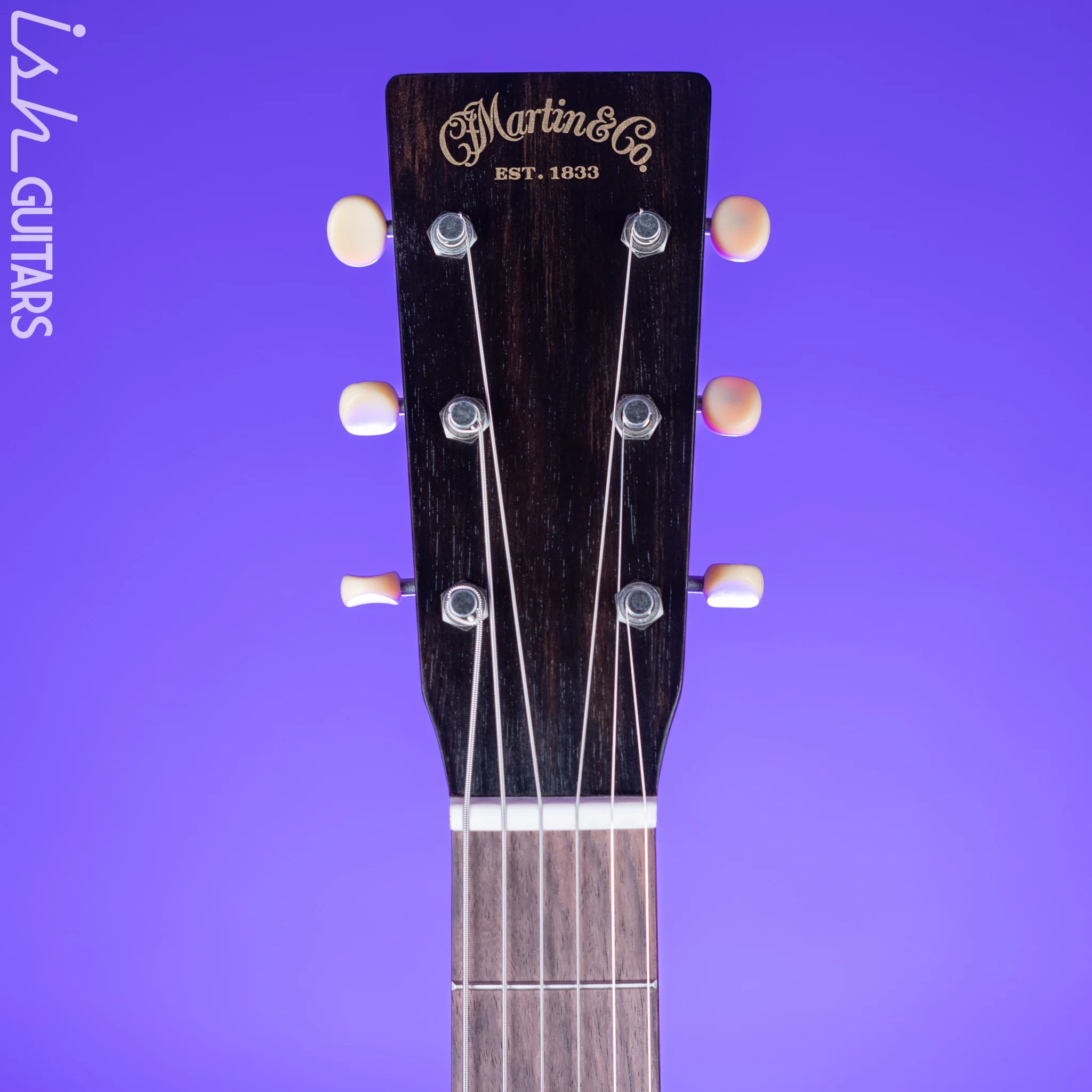 Martin 000-17 Acoustic Guitar Whiskey Sunset Satin - Image 5