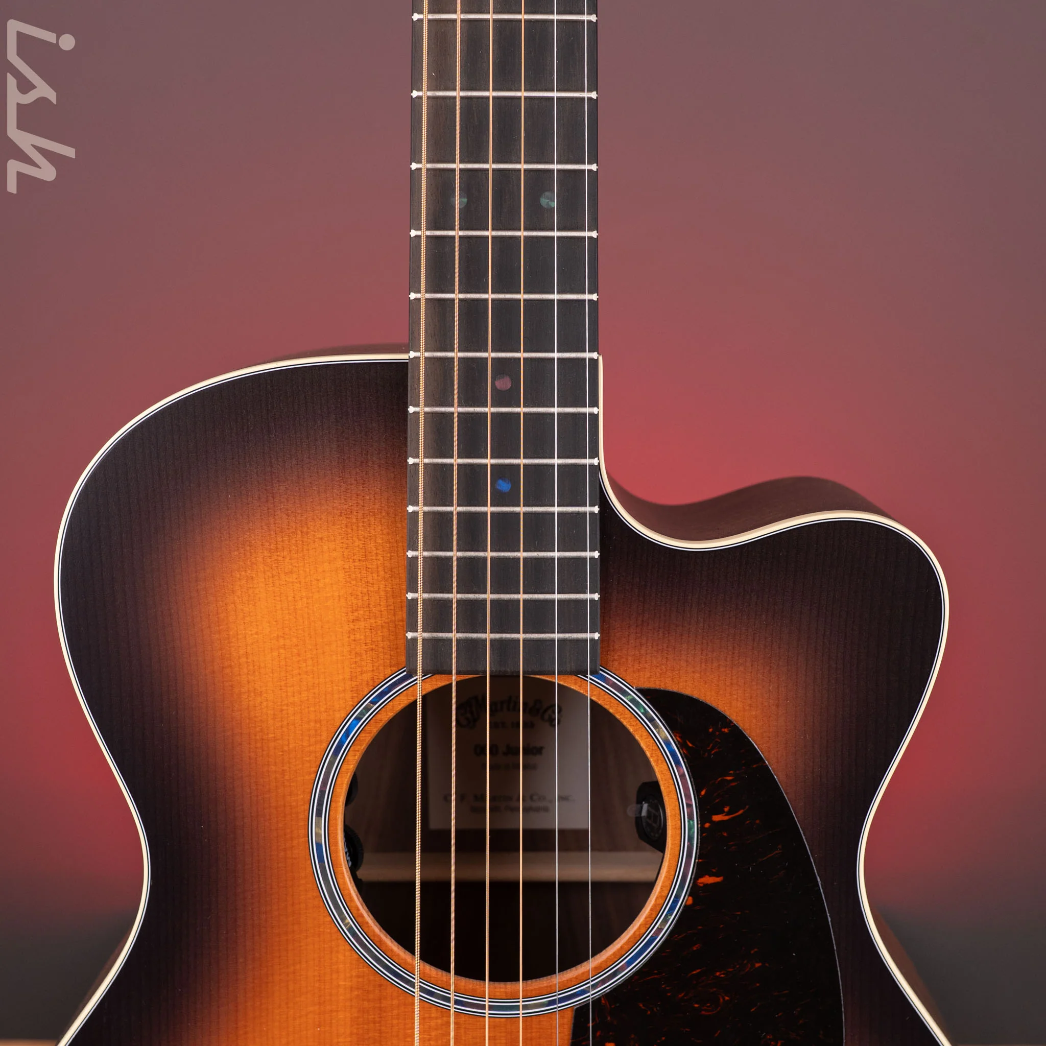 Martin 000 C-Jr E Walnut Burst *New Release* - Image 6