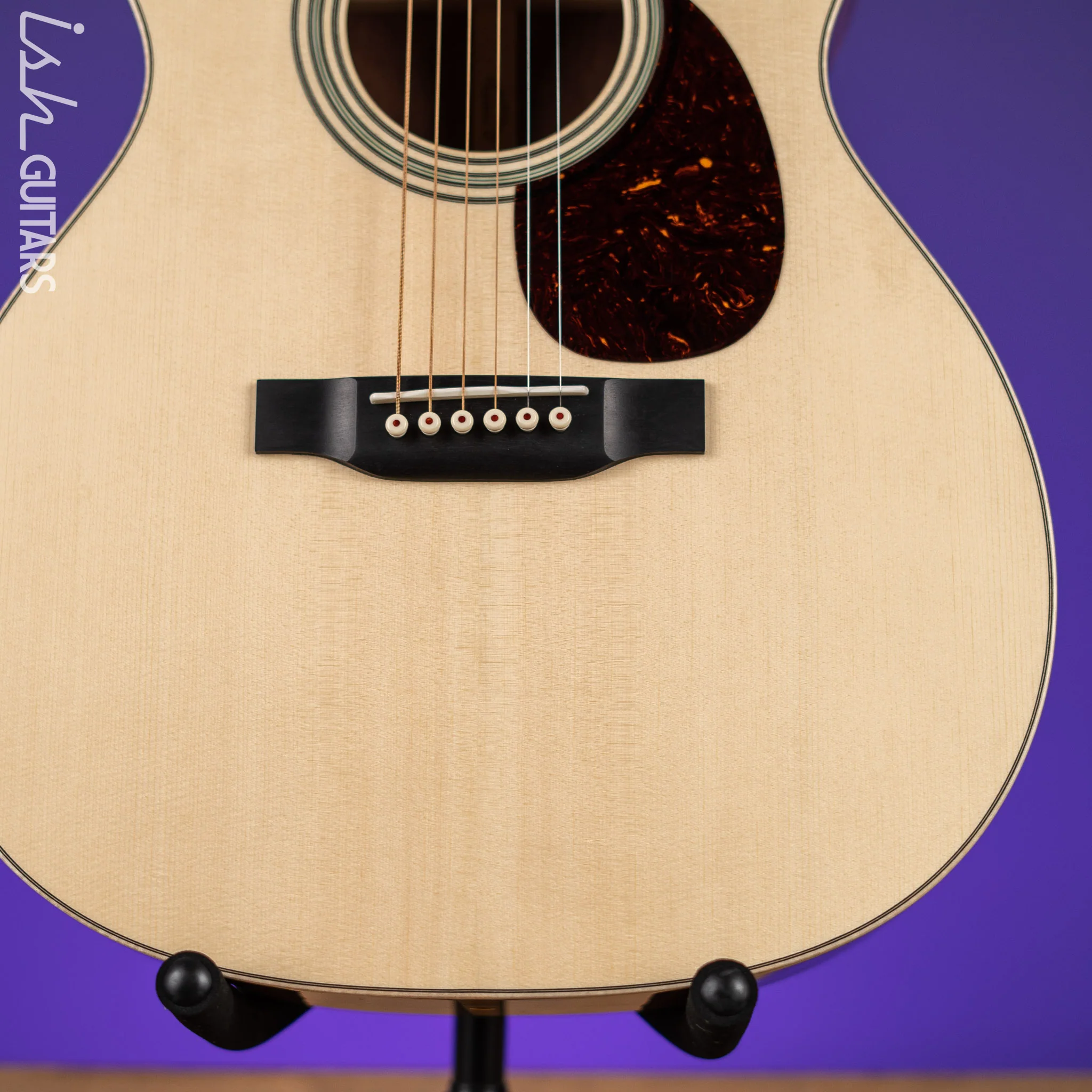 Martin Custom Shop OM-28 Acoustic Guitar Quilted Bubinga Natural - Image 5