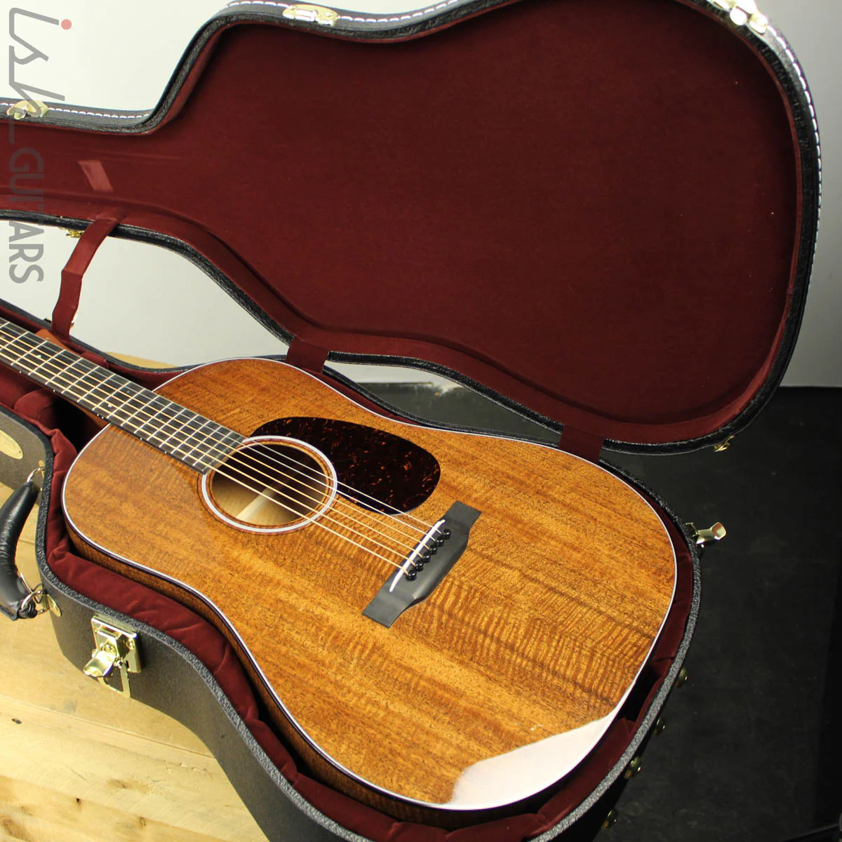 Martin Custom Shop D-1 DSS Slope Shoulder 12 Fret Dreadnought Flamed Mahogany - Image 12