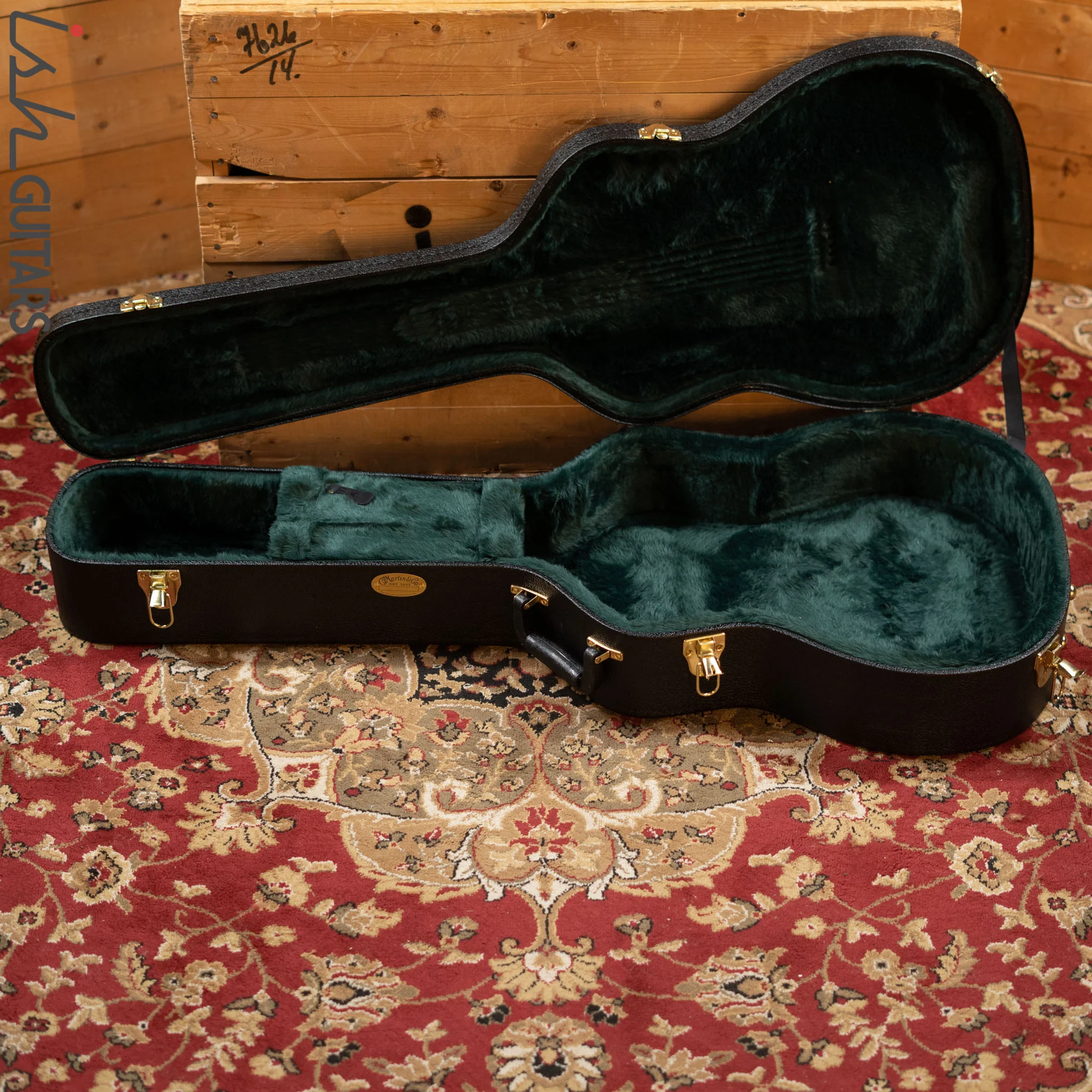 Martin Custom Shop HD-28V Dreadnought Acoustic Guitar Ziricote Natural - Image 13