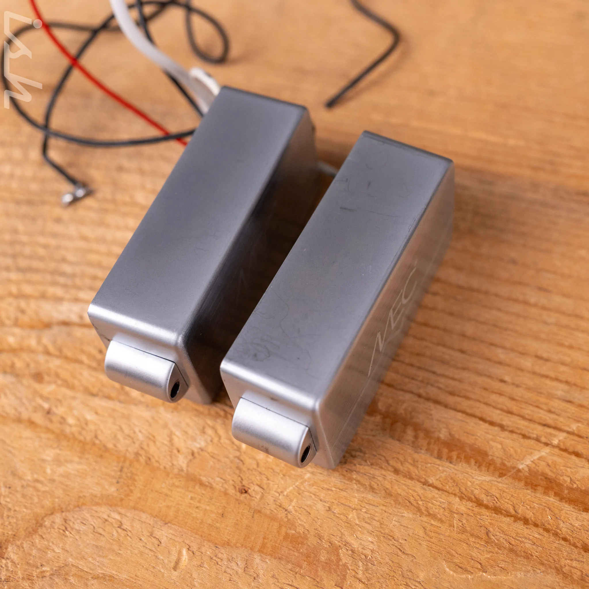 MEC Active P-Style 5-String Bass Pickups Brushed Chrome (Neck Pickup) - Image 4