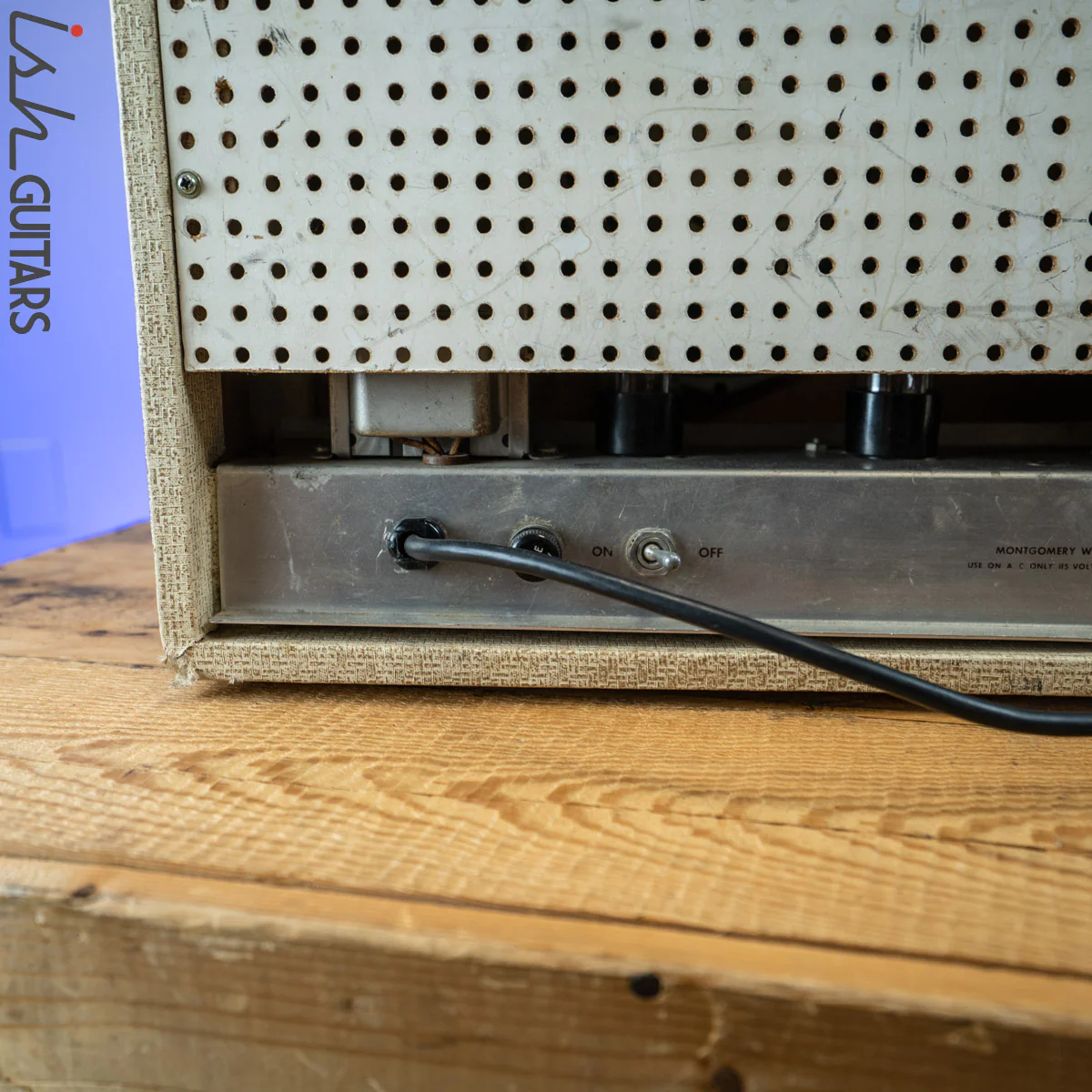 Montgomery Ward Amp Vintage Model 8436 - Image 10