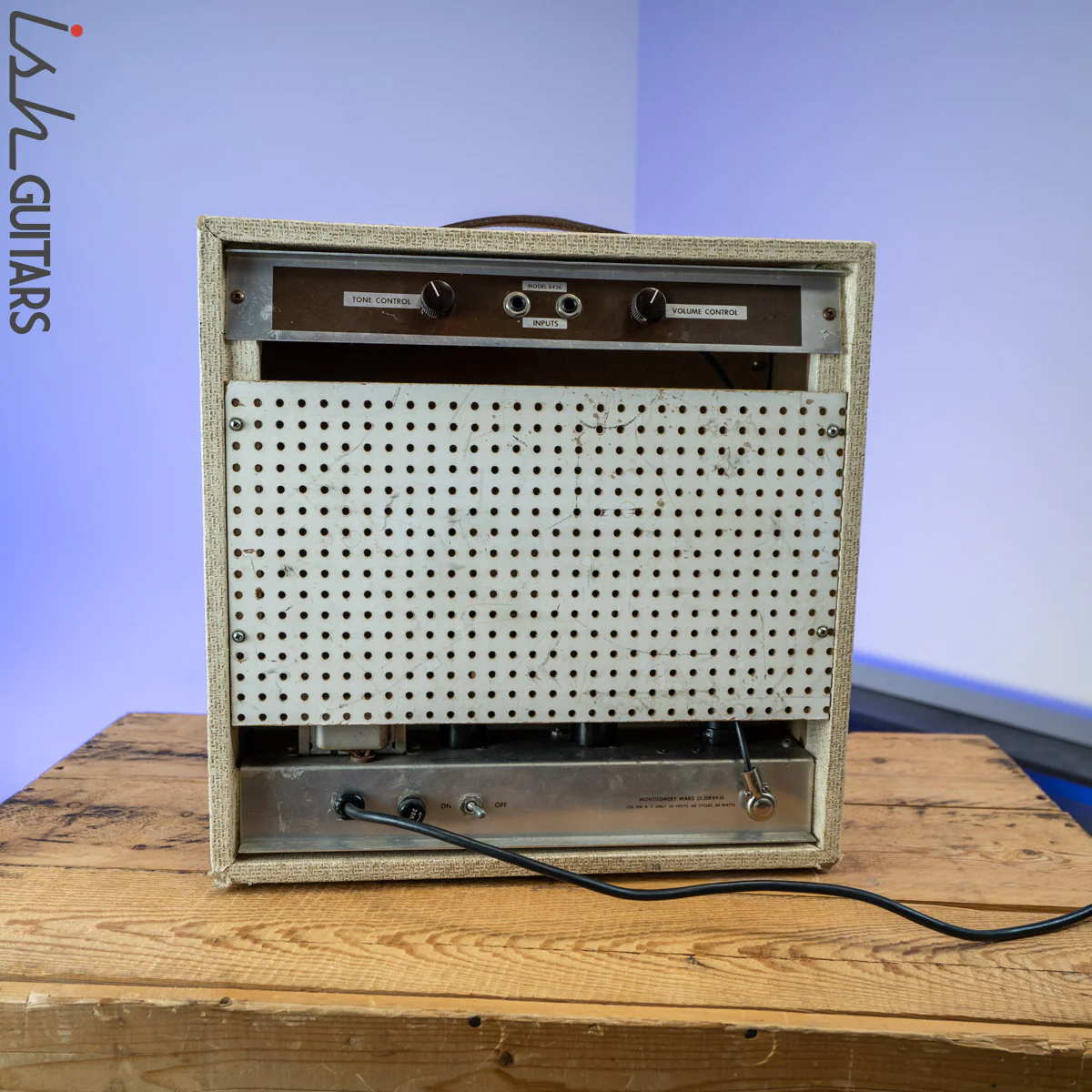 Montgomery Ward Amp Vintage Model 8436 - Image 5
