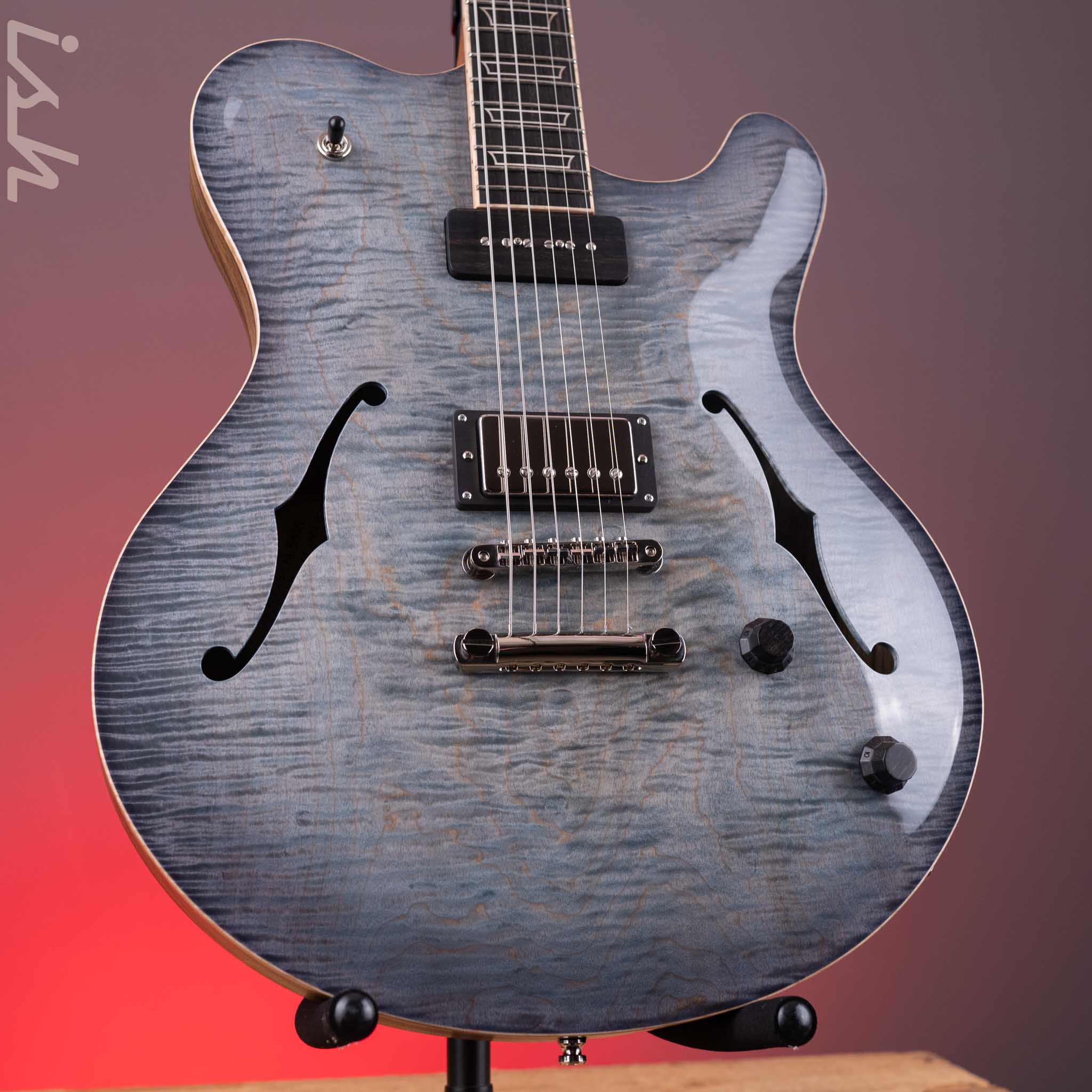 2022 Nik Huber Rietbergen Custom Blue
