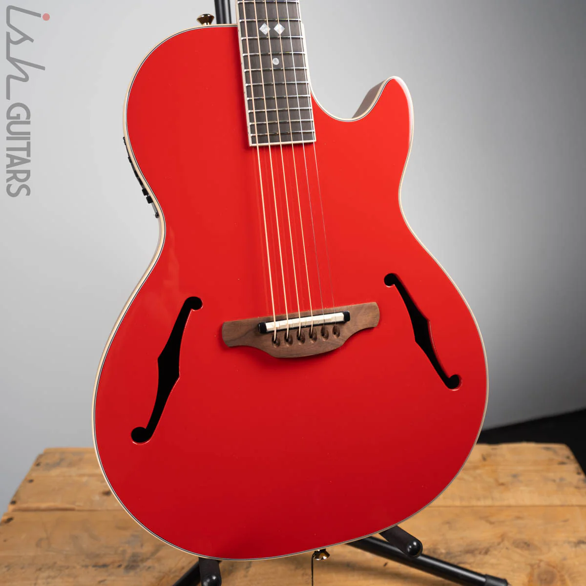 Ovation YM68K-RC Yngwie Malmsteen Viper