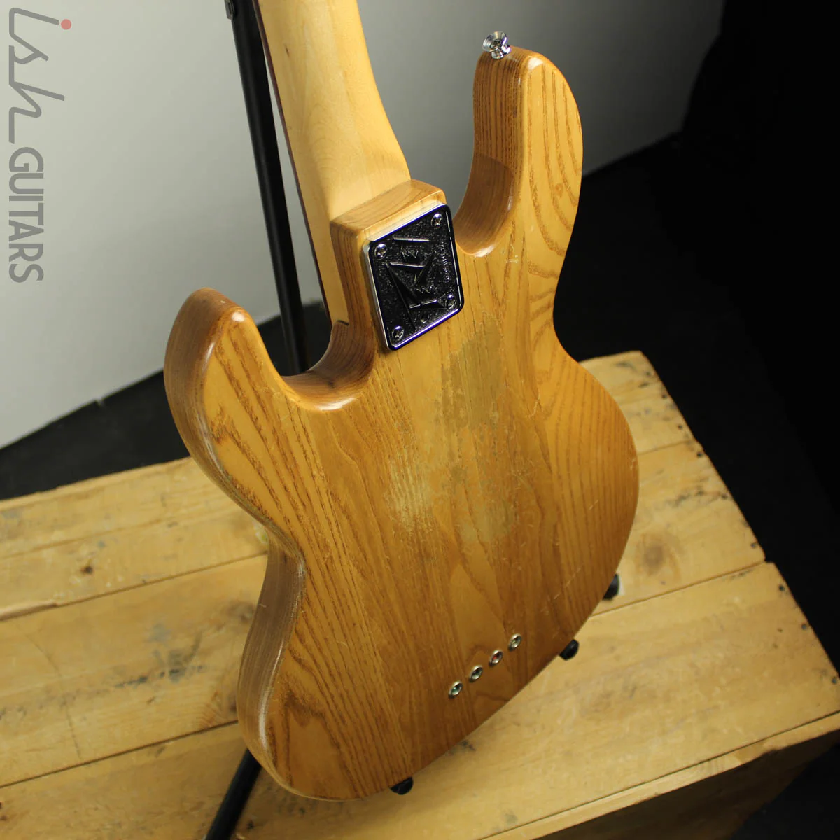 Peavey T-40 Bass Natural - Image 20
