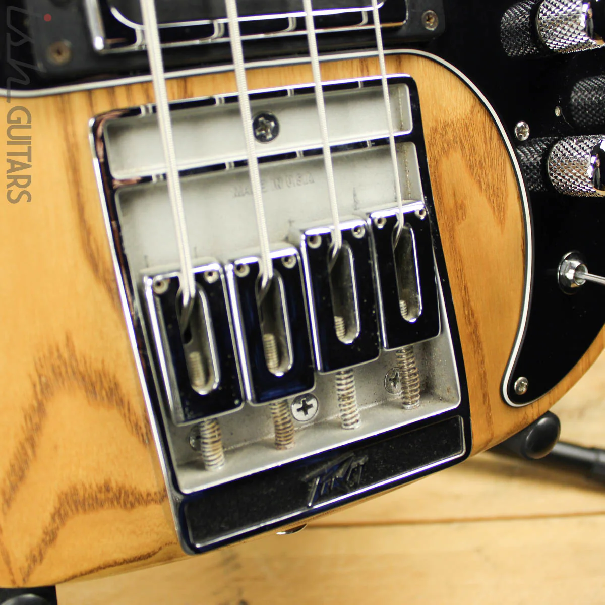 Peavey T-40 Bass Natural - Image 6