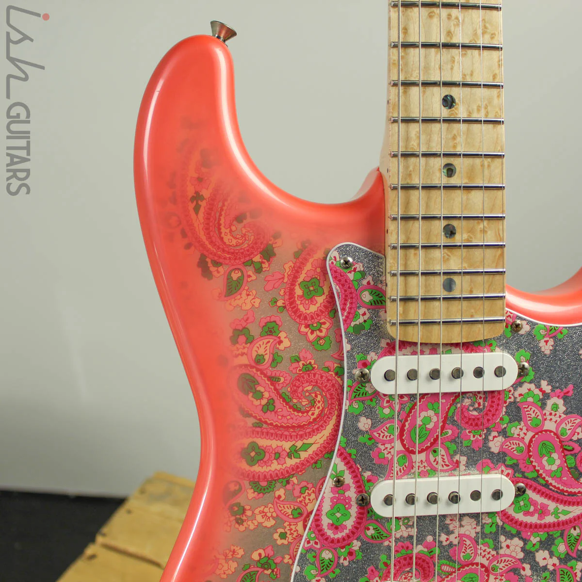 1990s/2000s CIJ Fender Pink Paisley Stratocaster Warmoth Neck Strat Electric Guitar - Image 4