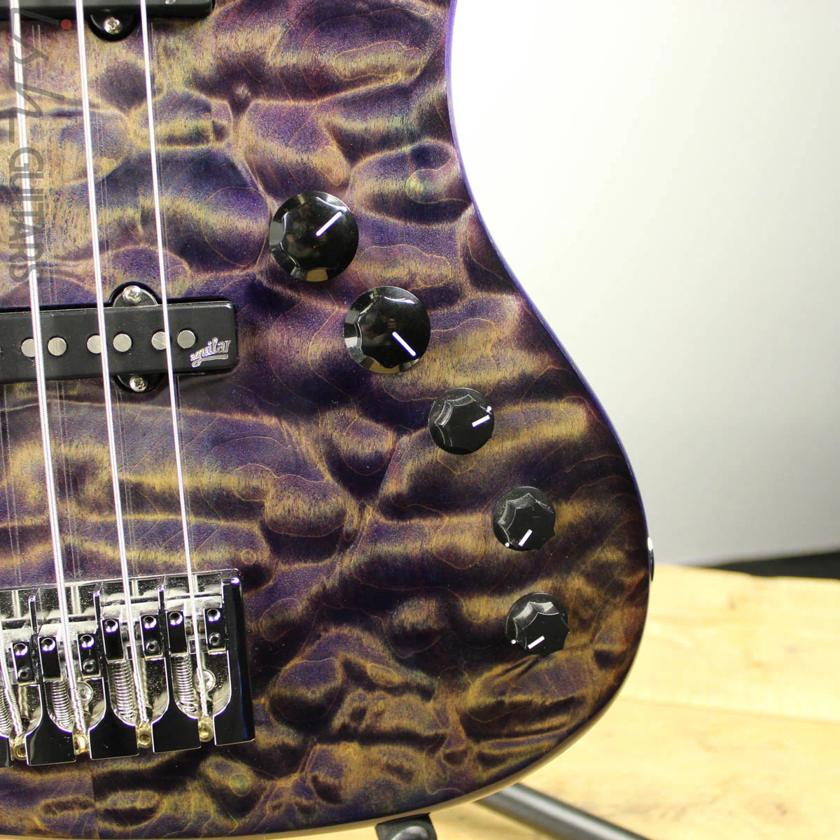 NAMM 2018 USA Spector Coda Deluxe 5 String XL Bass Guitar Ultra Violet - Image 4