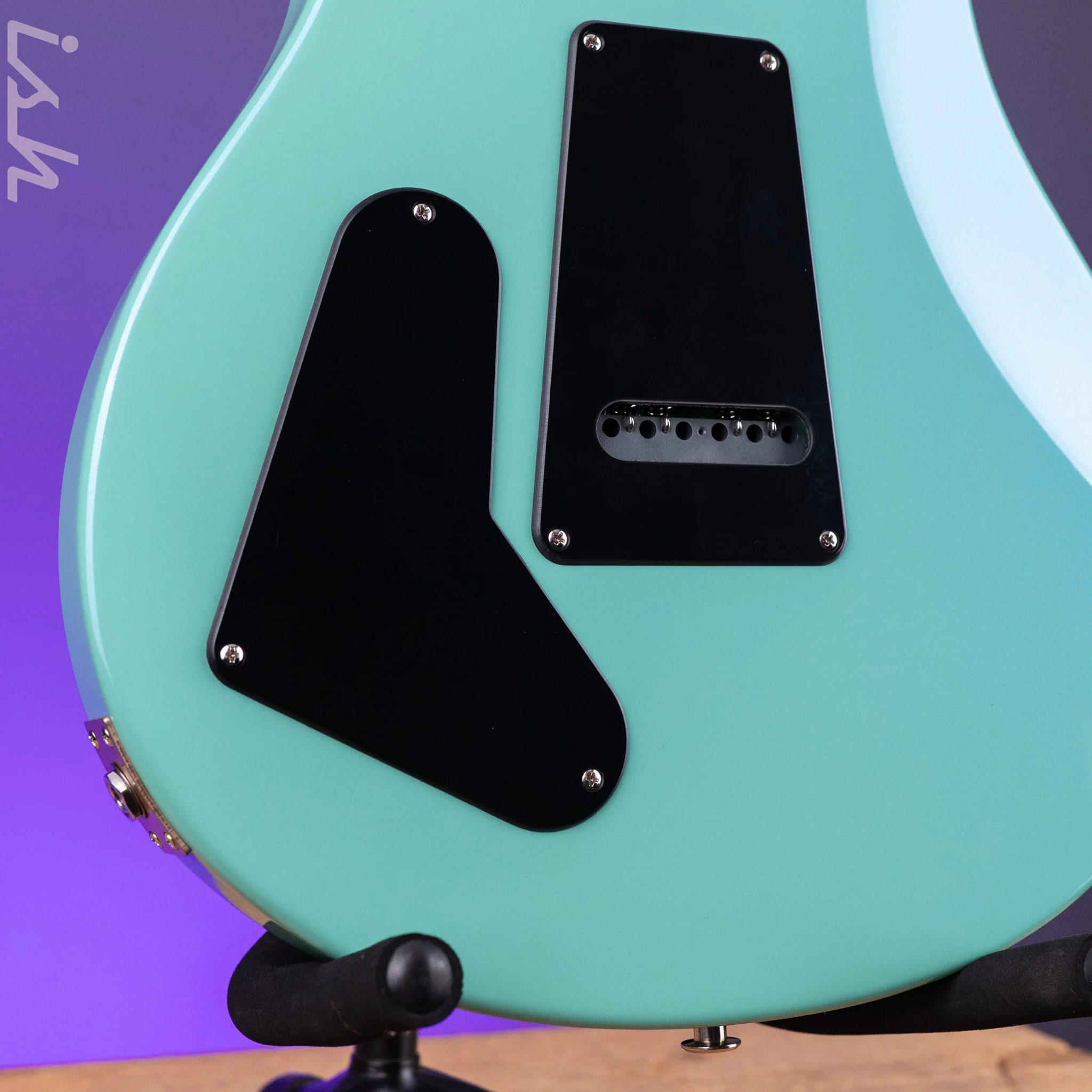 PRS CE 22 Powder Blue w/ Black Satin Neck - Image 11