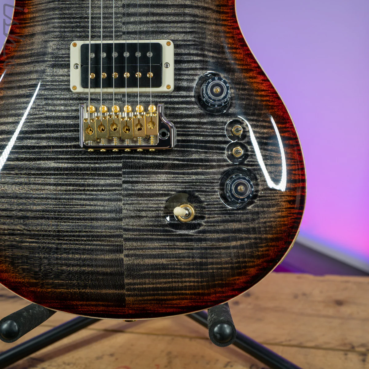 PRS Custom 24 35th Anniversary Charcoal Cherry Burst 10 Top - Image 4