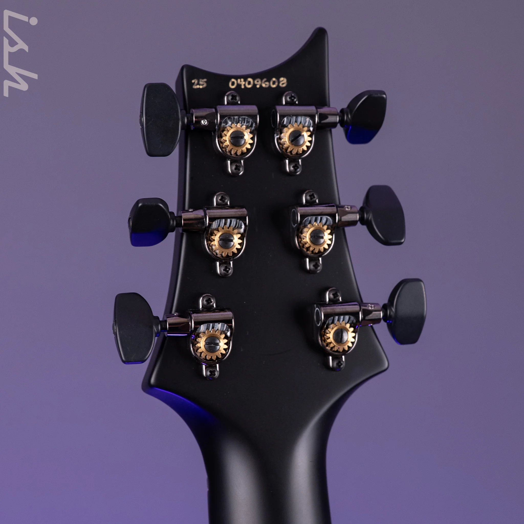PRS Custom 24 Satin Limited Edition 40th Anniversary Cobalt Smokeburst - Image 11