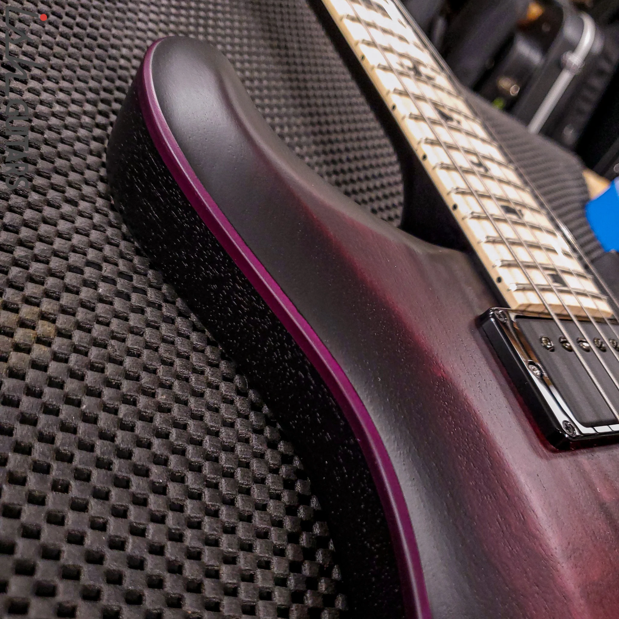 PRS Dustie Waring Signature CE 24 Floyd Waring Burst Custom Color Red Binding - Image 4