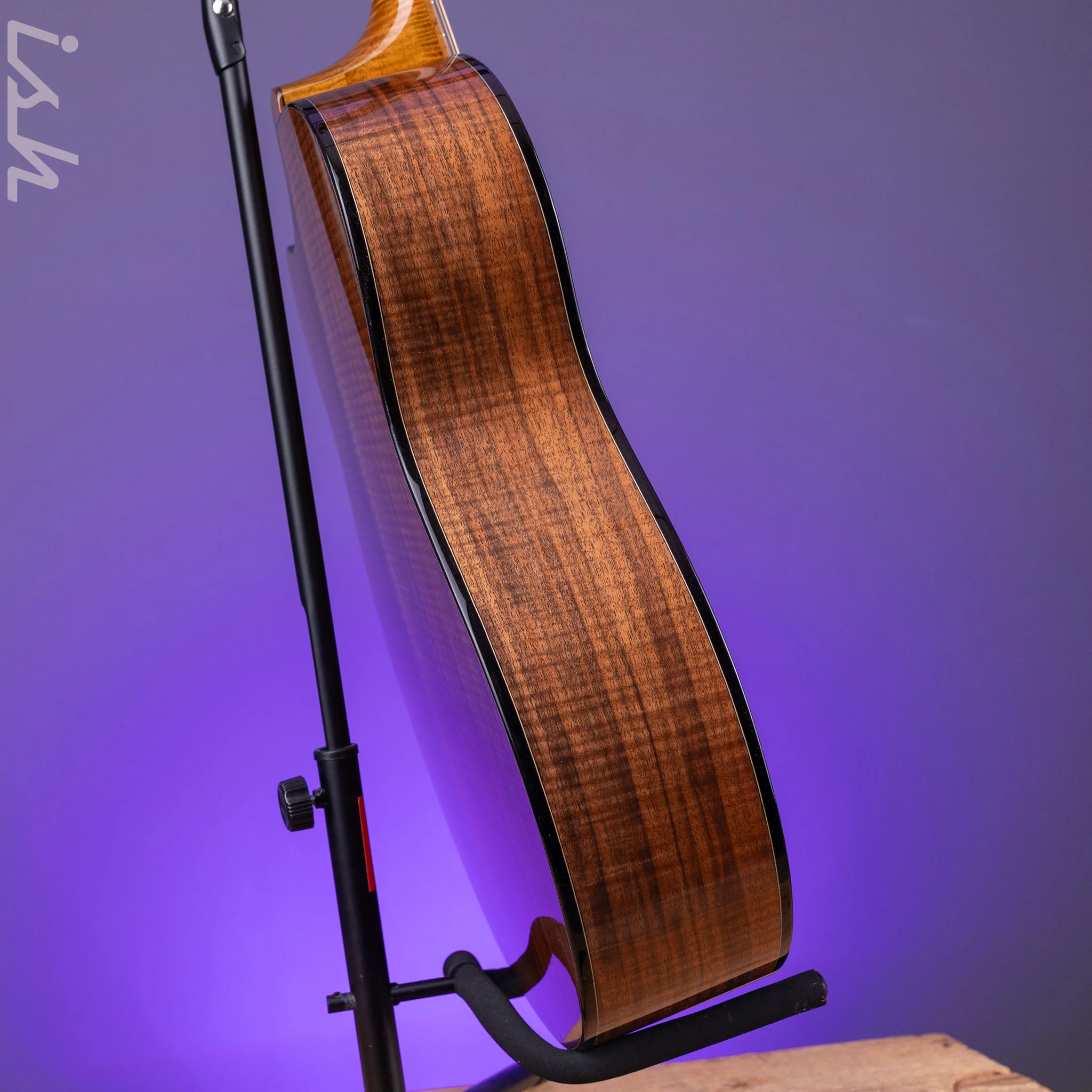 PRS Private Stock Acoustic Angelus Cutaway Cedar Top Walnut Back/Side - Image 5