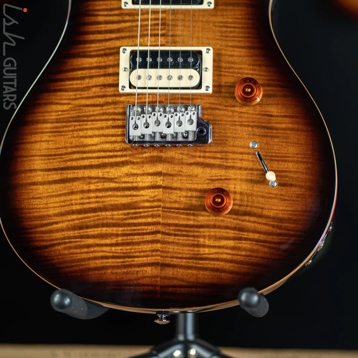 PRS SE Custom 24 Black Gold Sunburst Blemish - Image 4