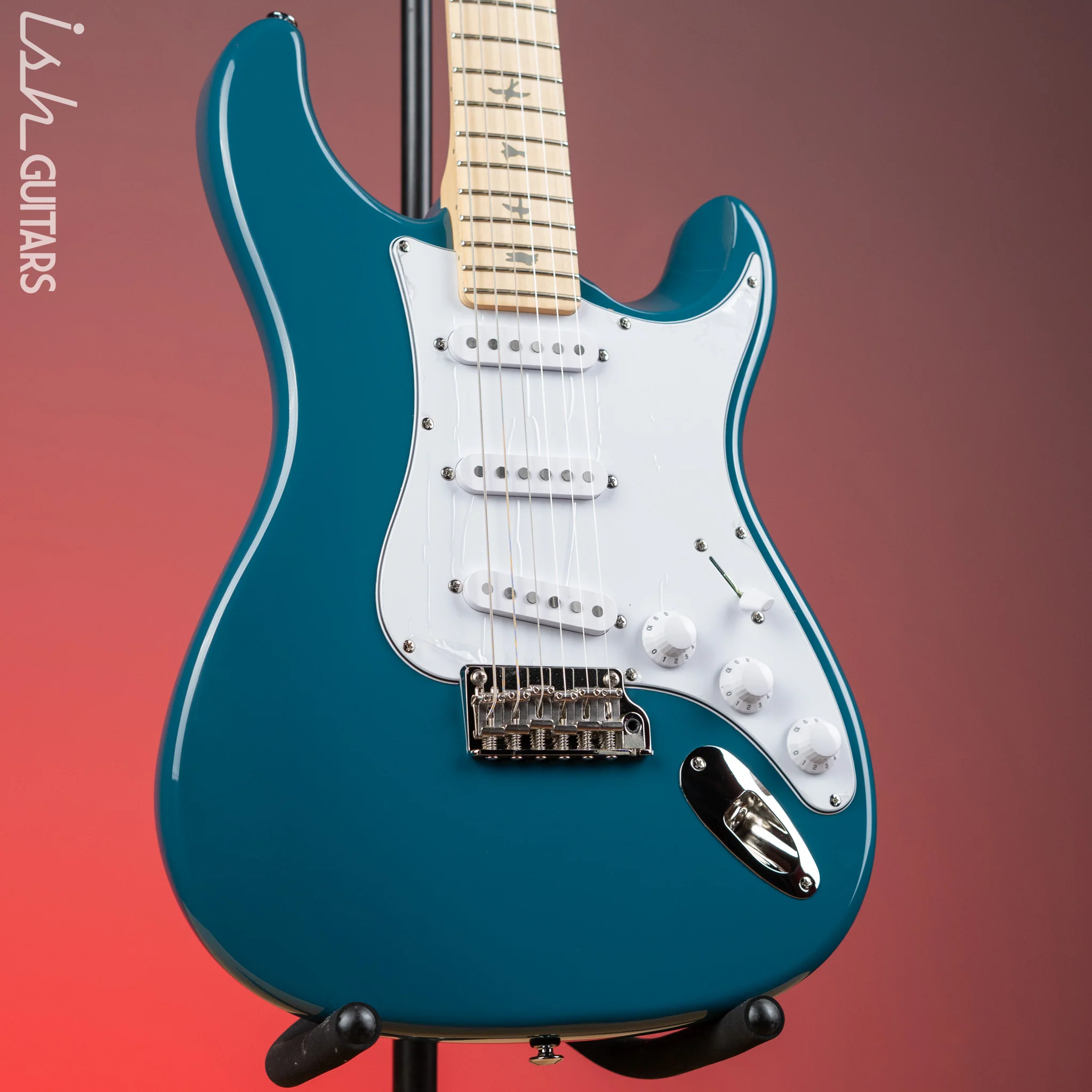 PRS SE Silver Sky Electric Guitar Nylon Blue - Maple Fretboard Demo