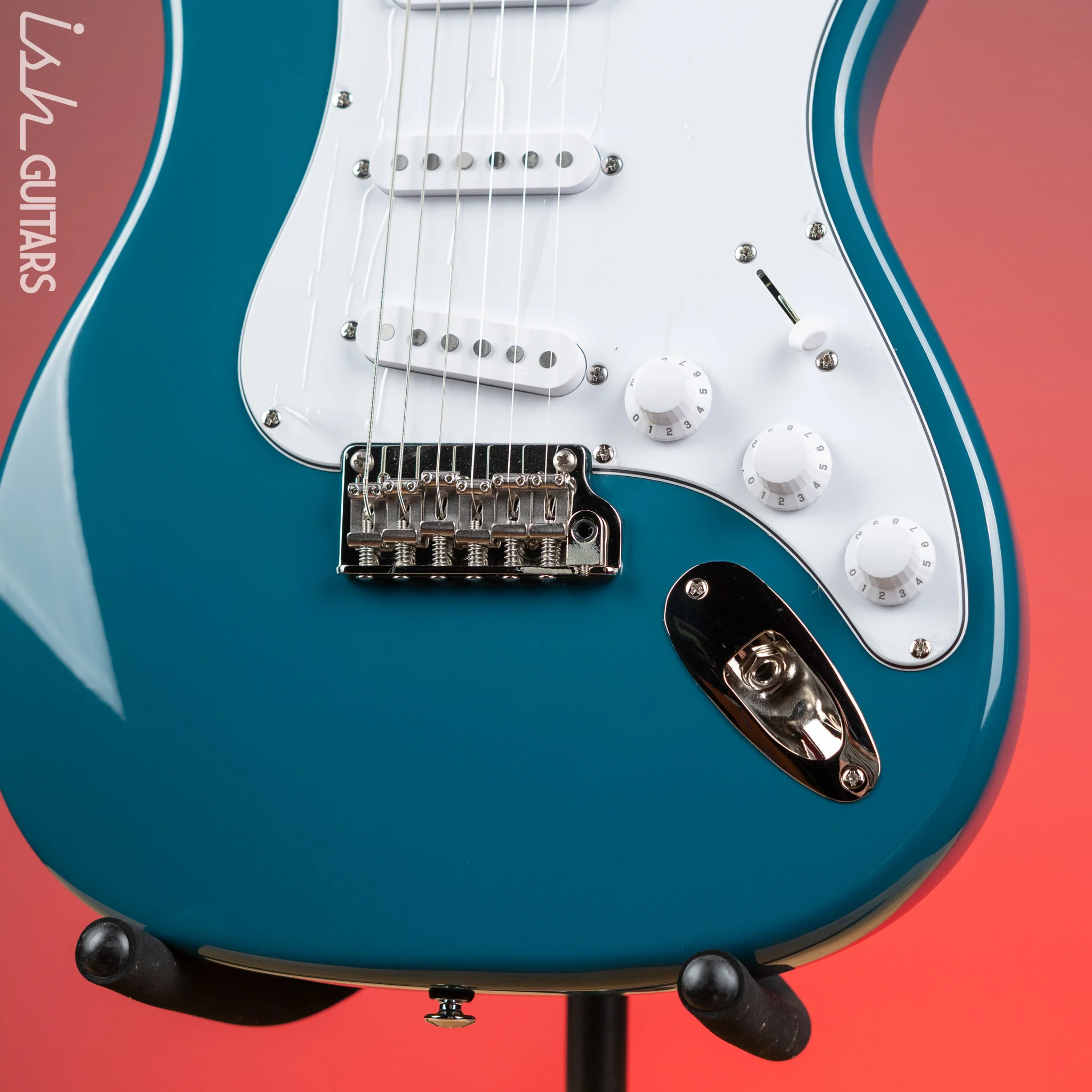 PRS SE Silver Sky Electric Guitar Nylon Blue - Maple Fretboard Demo - Image 4