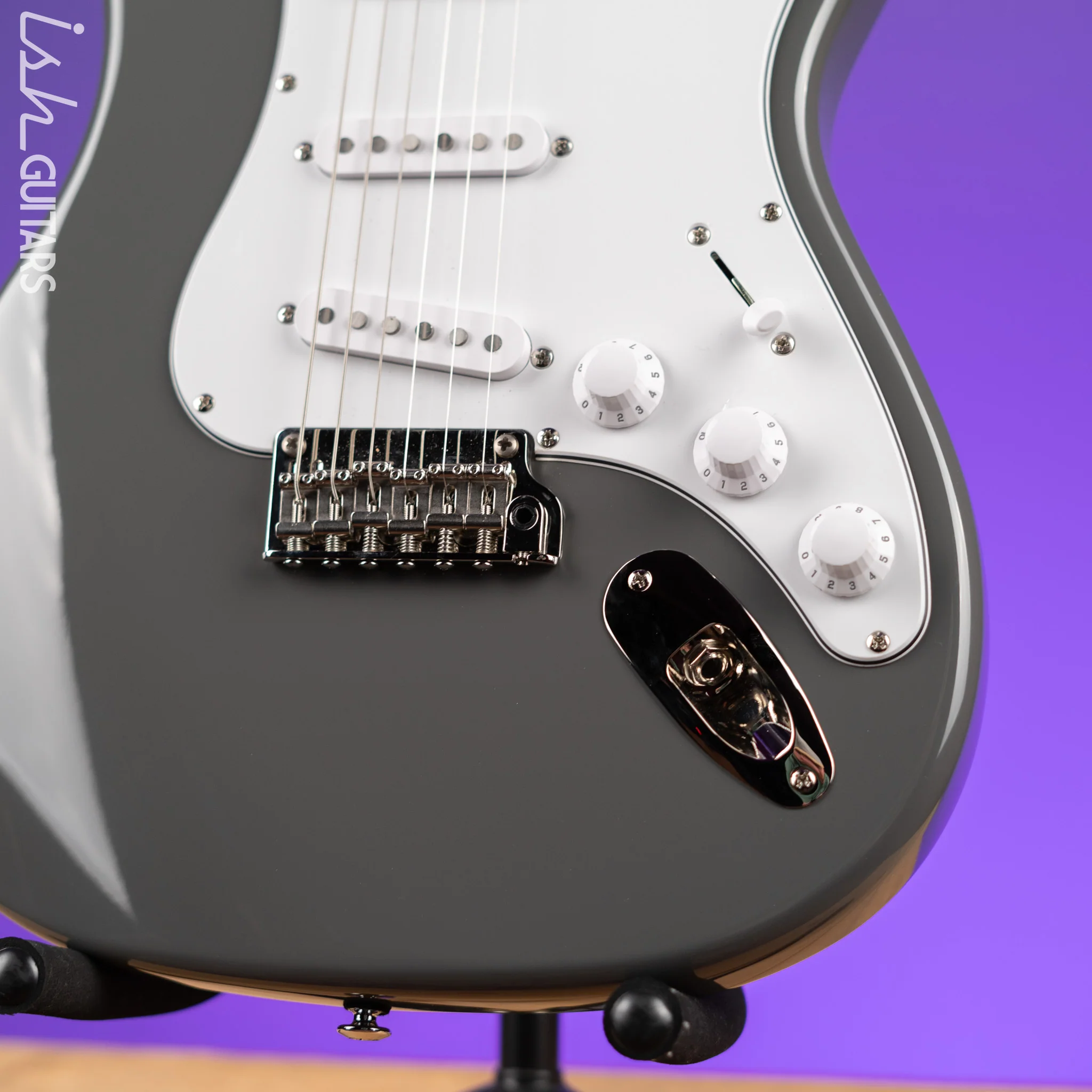 PRS SE Silver Sky Electric Guitar Overland Gray - Maple Fretboard - Demo - Image 4