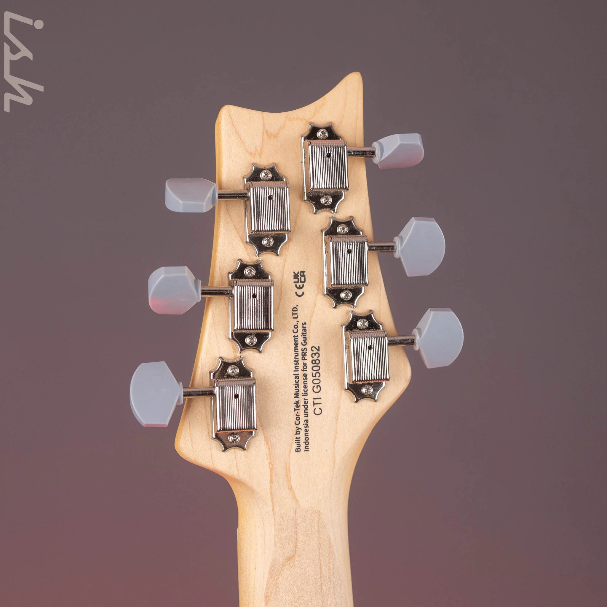 PRS SE Silver Sky Lefty Summit Purple - Maple Board - Image 10