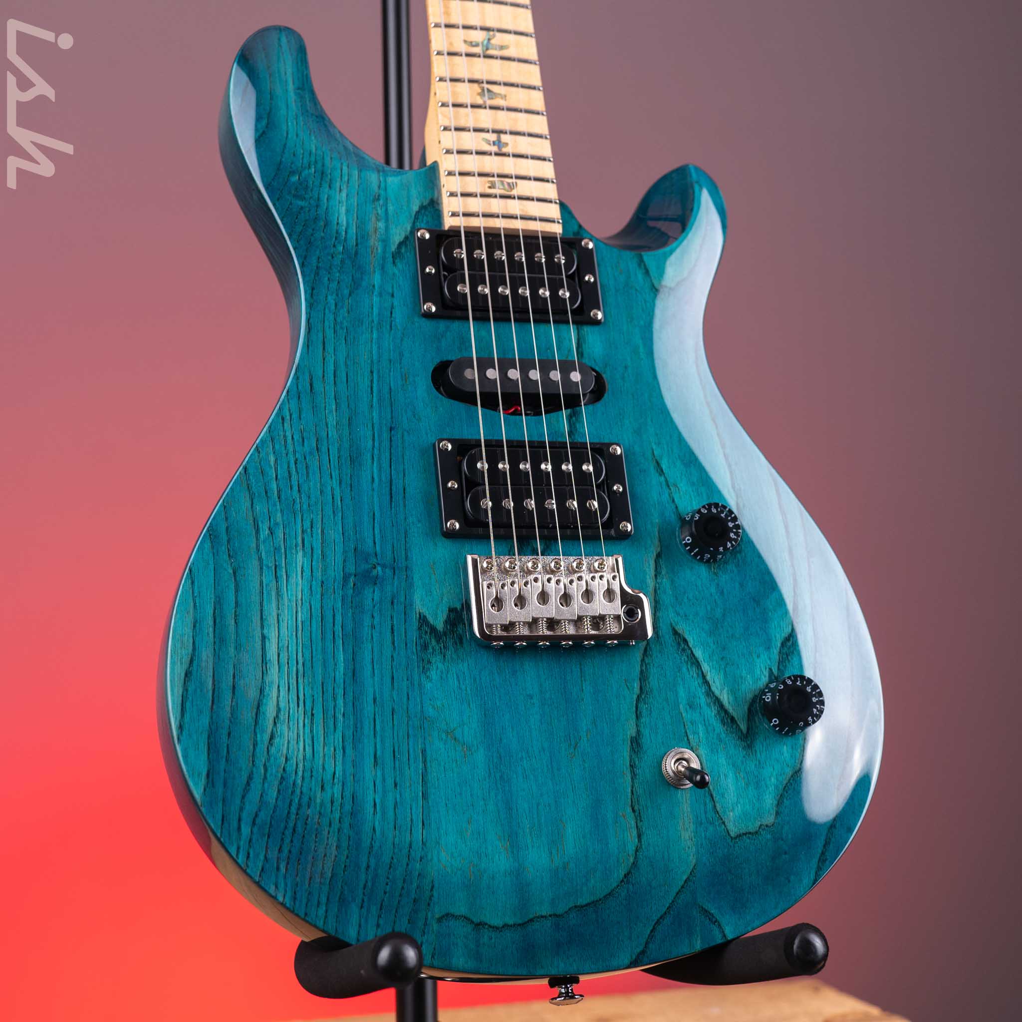 PRS SE Swamp Ash Special Electric Guitar Iri Blue