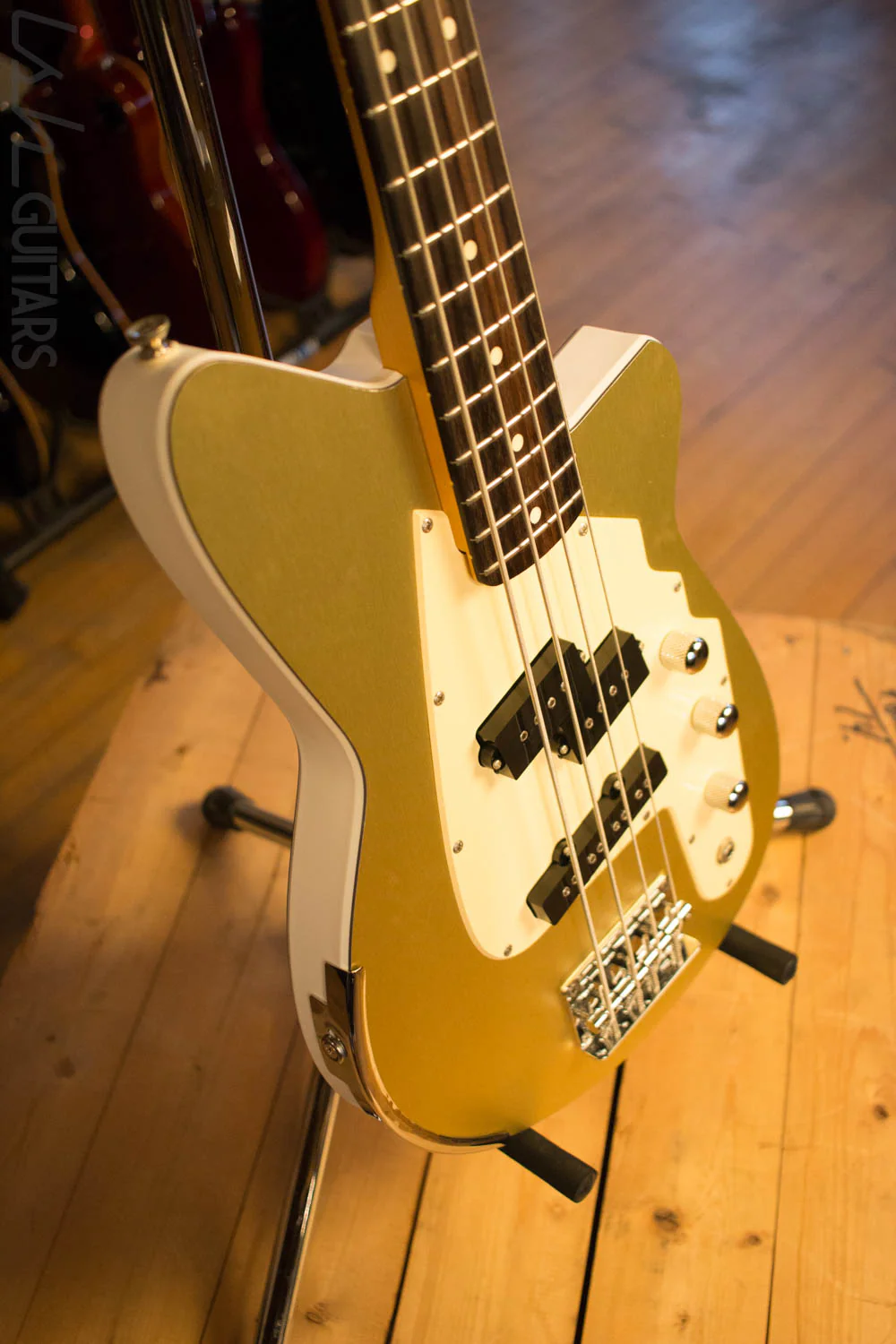 USA Reverend RumbleFish Bass PJ RPJ 4 String Brushed Aluminum Gold RARE - Image 7