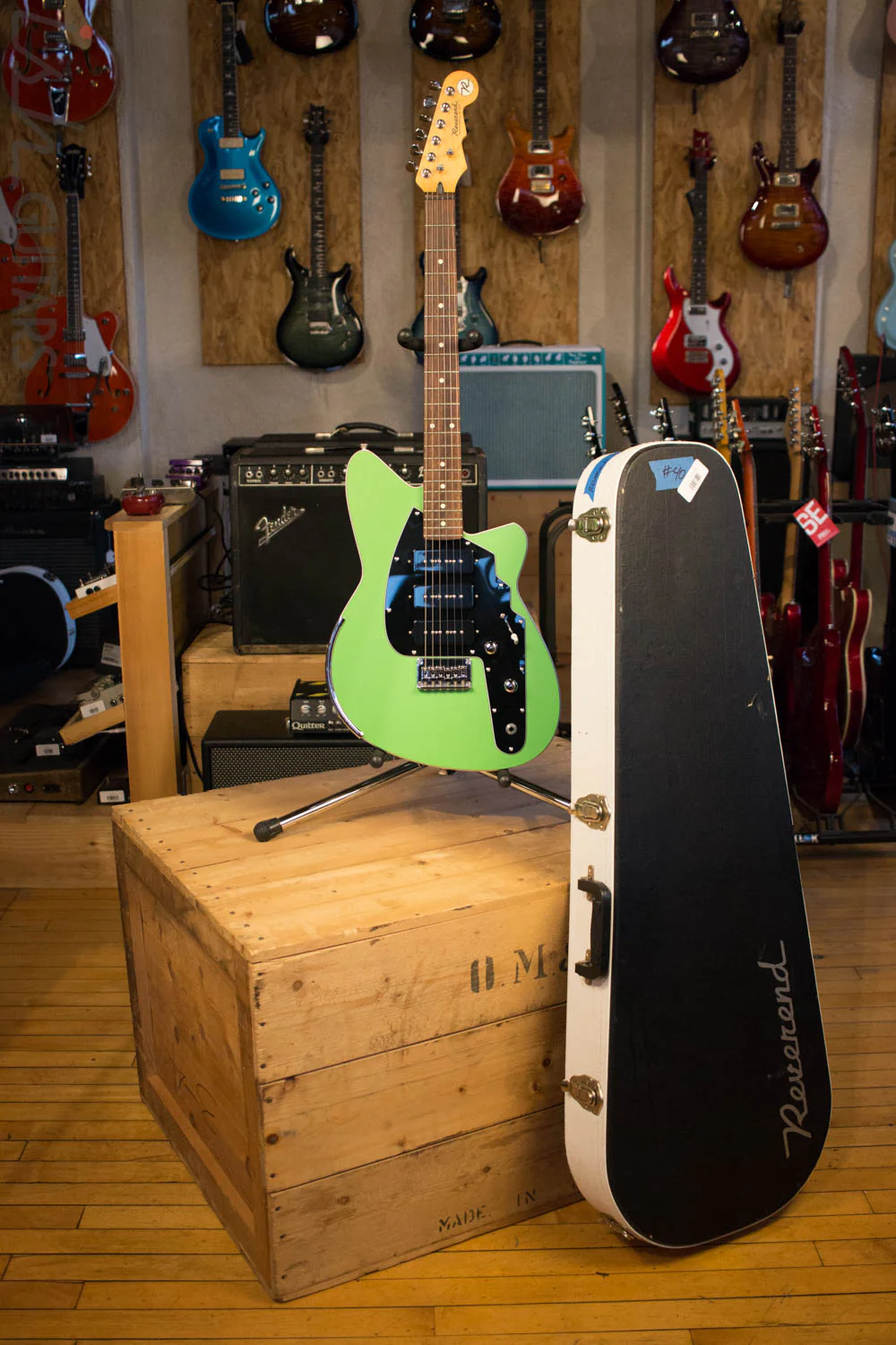 2000's USA Reverend Guitar Slingshot Custom Lime Green RARE - Image 10