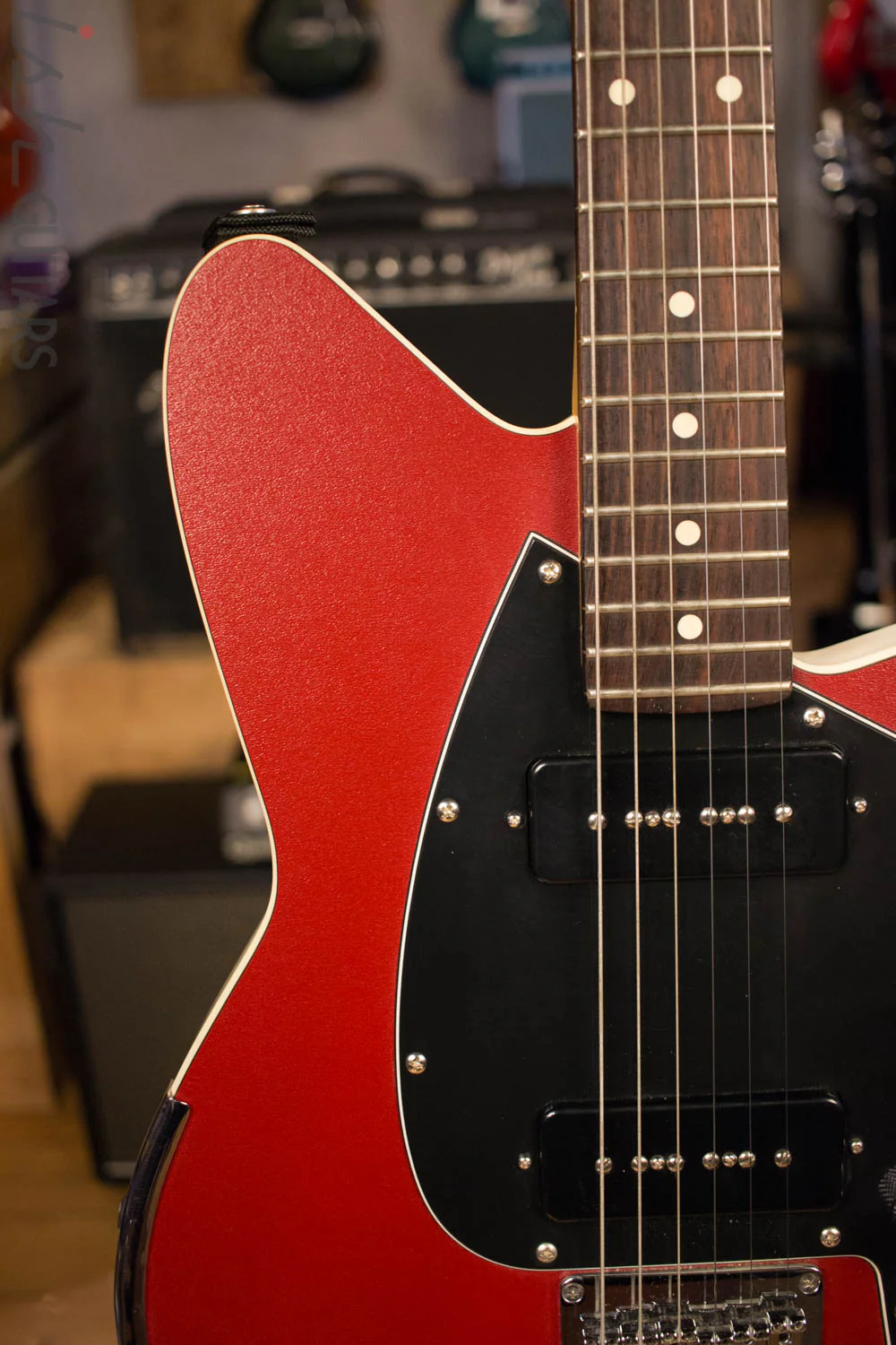 2000's USA Reverend Slingshot Advanced Guitar Blood Red Bass Contour RARE - Image 3