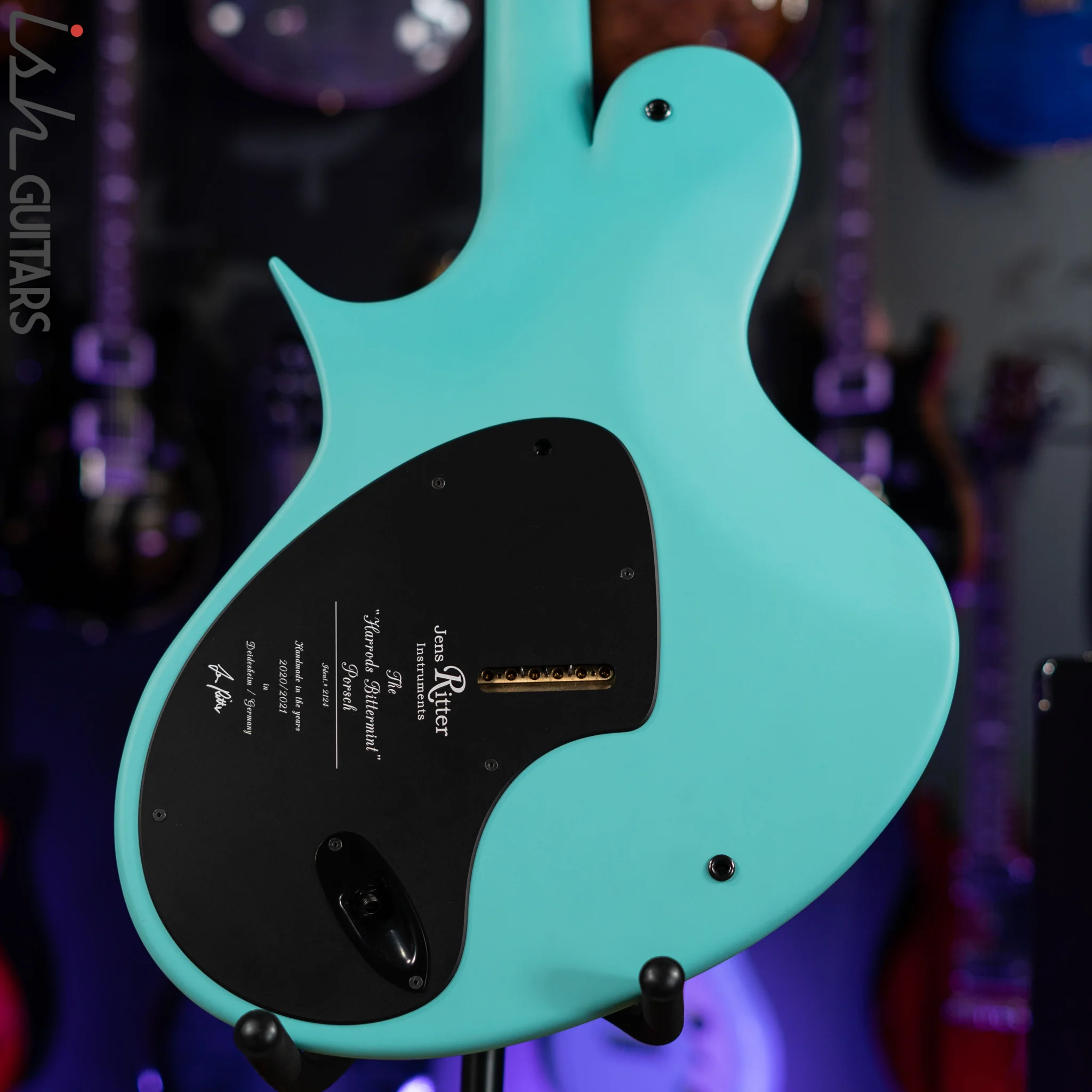 Ritter Porsch Tremolo Electric Guitar Harrods Bittermint - Image 7