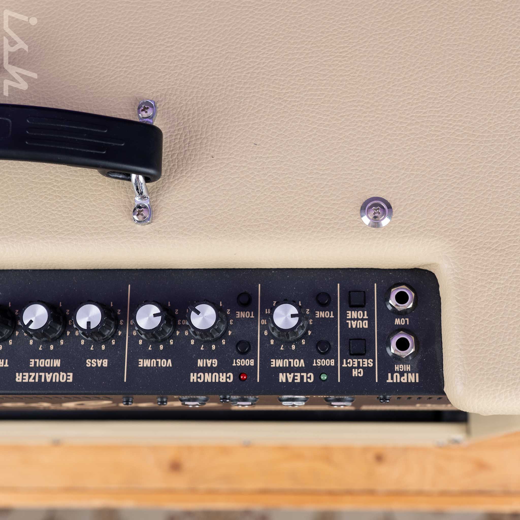 Roland Blues Cube Artist Guitar Combo Amp Tan - Image 5