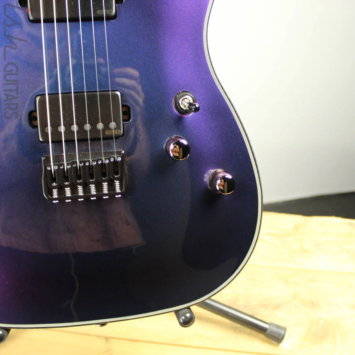 2018 Schecter Hellraiser Hybrid PT Ultra Violet - Image 3