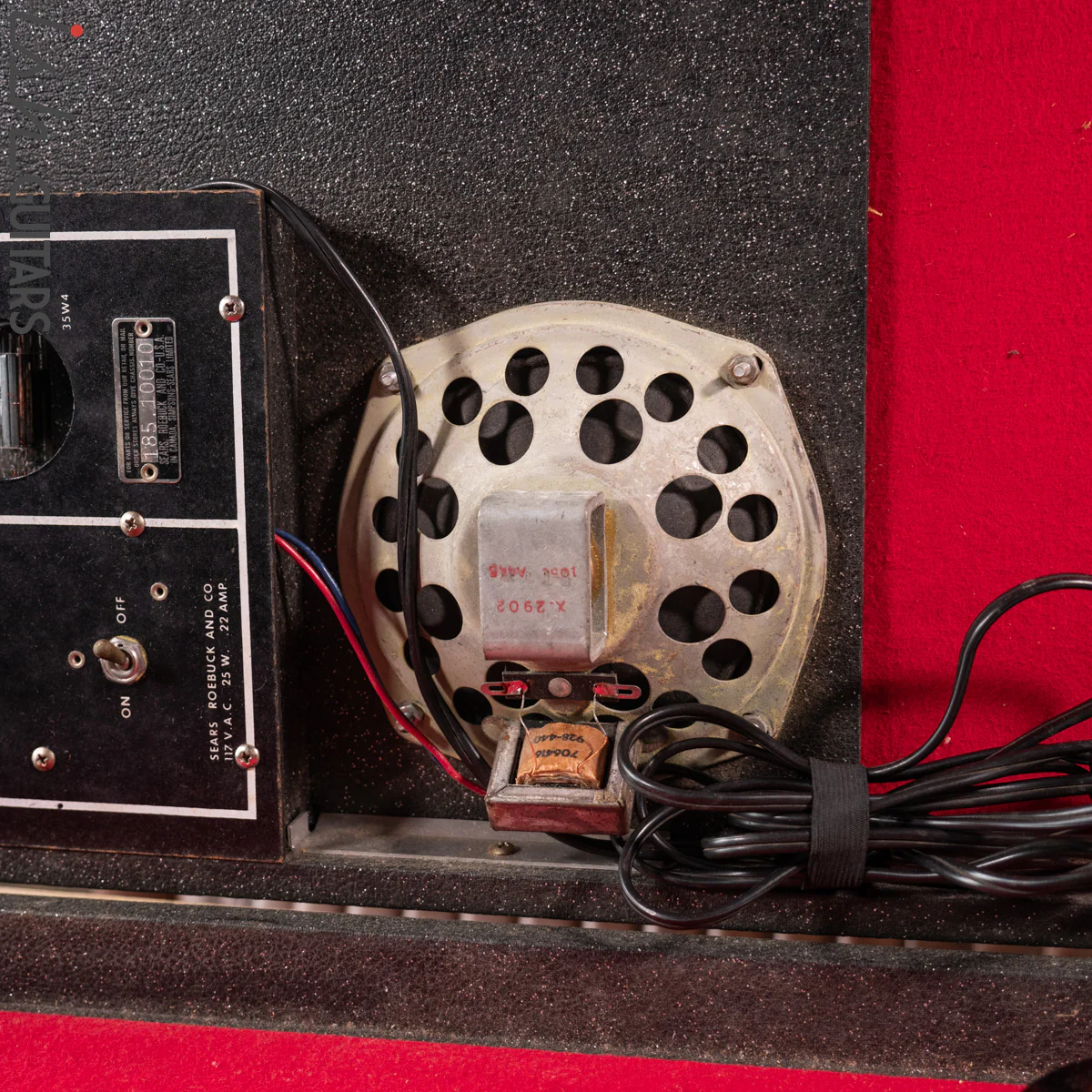 1960s Sears Silvertone Model 1448 Guitar and Amplifier Case - Image 3