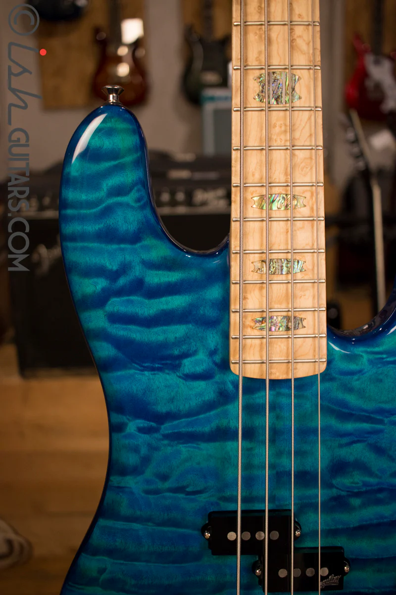 USA Spector Coda Deluxe P Precision Bass Bahama Blue Quilted Maple - Image 3