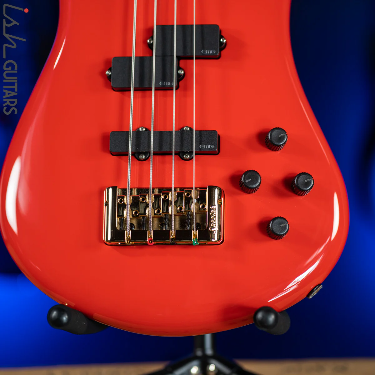 Spector Euro 4 Classic Red Gloss Bass Guitar Demo - Image 4