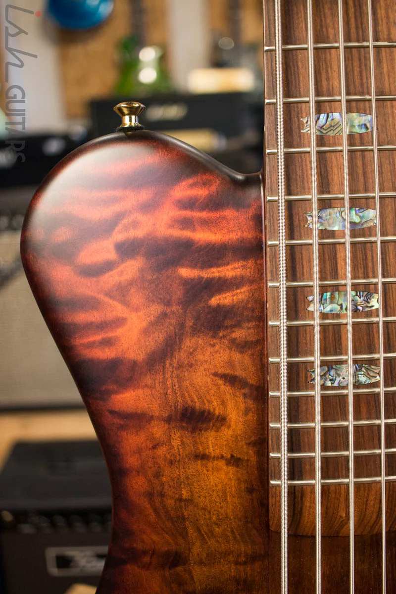 Spector Singlecut SC5 NS-5 Bass Ultra Amber Burst Matte Flame Maple - Image 3