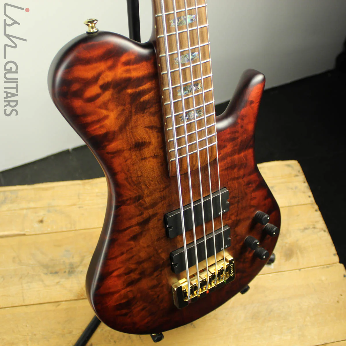 Spector Singlecut SC5 NS-5 Bass Ultra Amber Burst Matte Flame Maple - Image 8