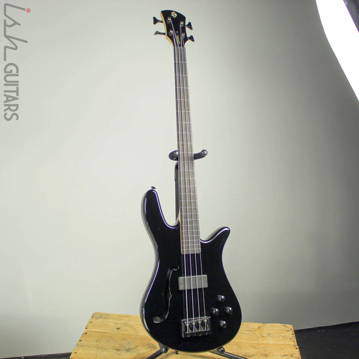 Spector SpectorCore 4 Fretless Black - Image 2