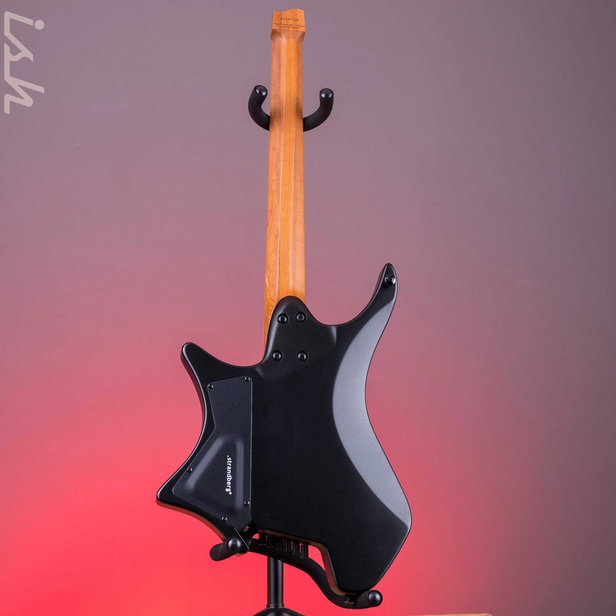 Strandberg Boden Standard N2.6 Black Satin Metallic - Image 7