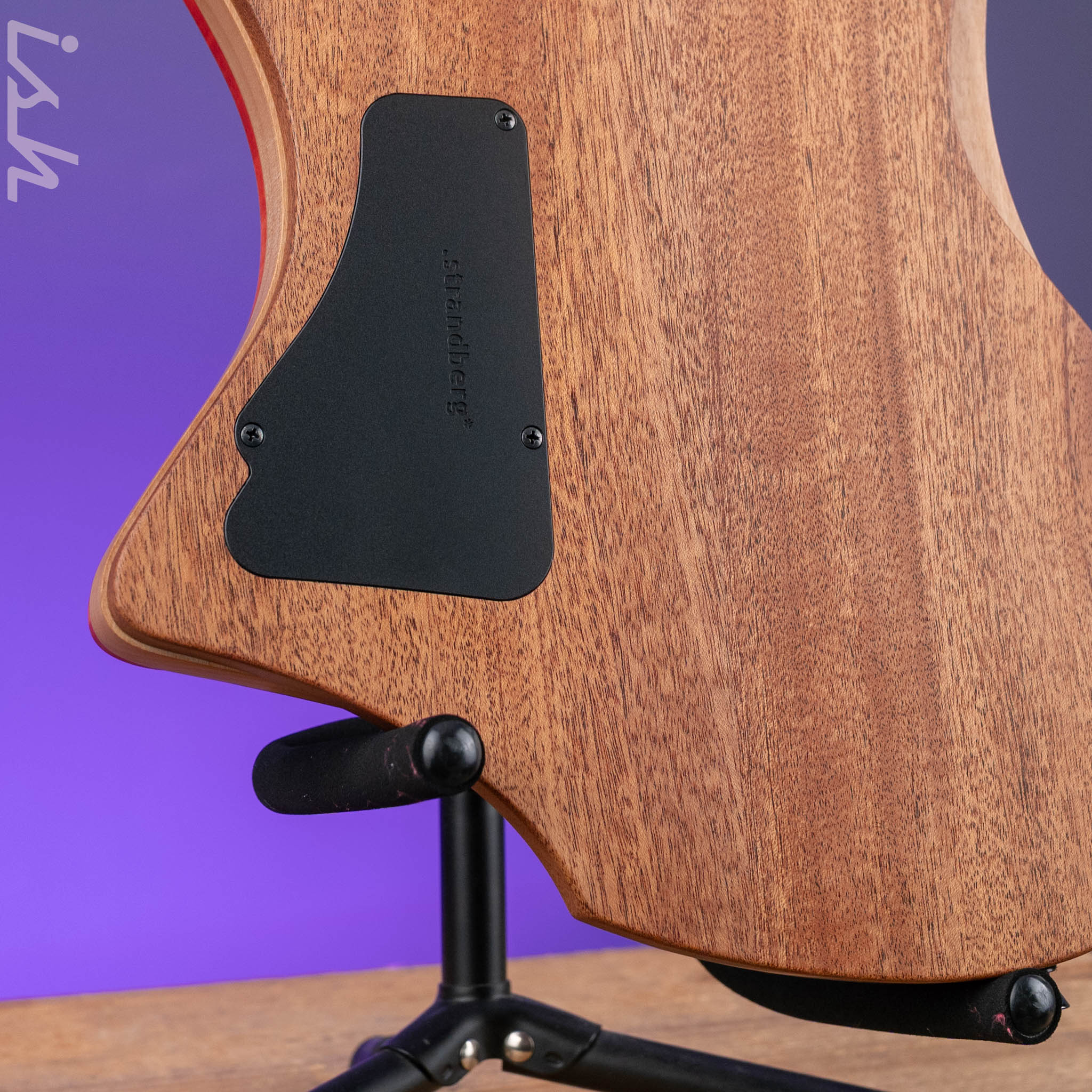 Strandberg Varberg J 6 Amber Haze - Image 10