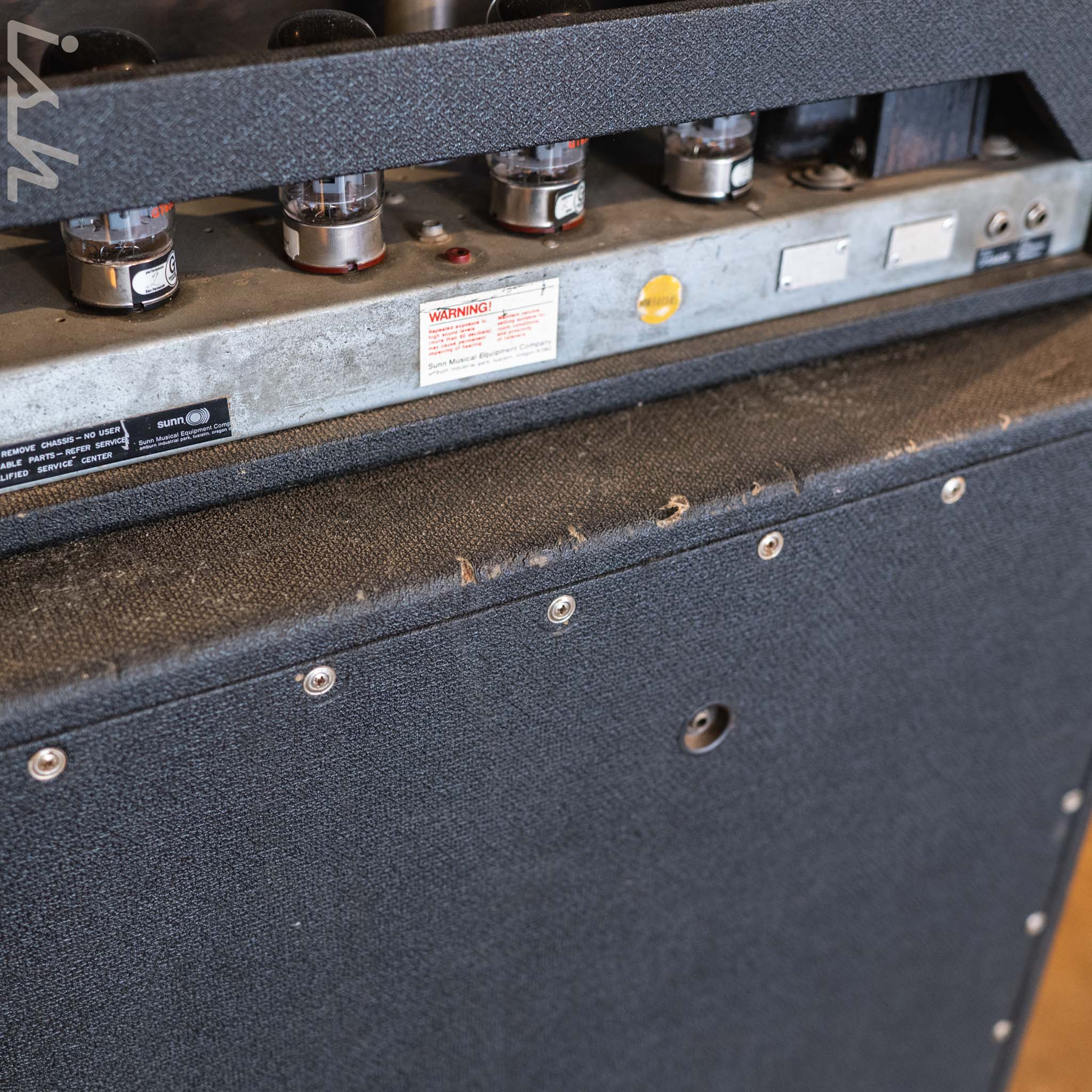 Sunn 2000s Bass Amp Head & Sunn Bass Cabinet - Image 16