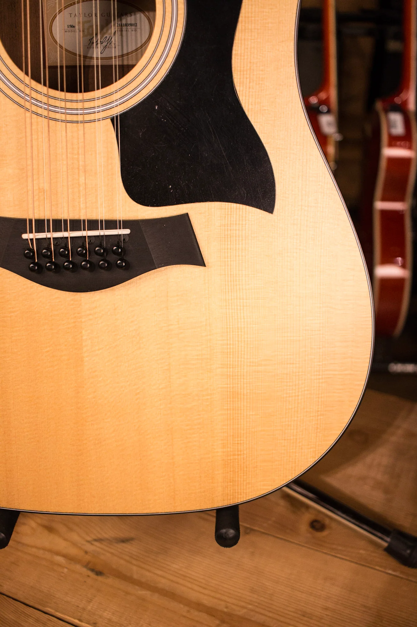Taylor 100 Series 150e Dreadnought 12-String Acoustic-Electric Guitar Natural - Image 4