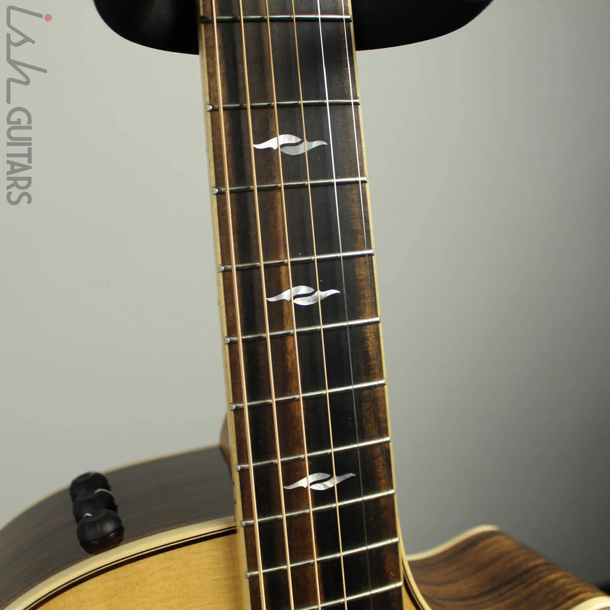 2016 Taylor 812ce 12-Fret Deluxe Grand Concert Cutaway - Image 7