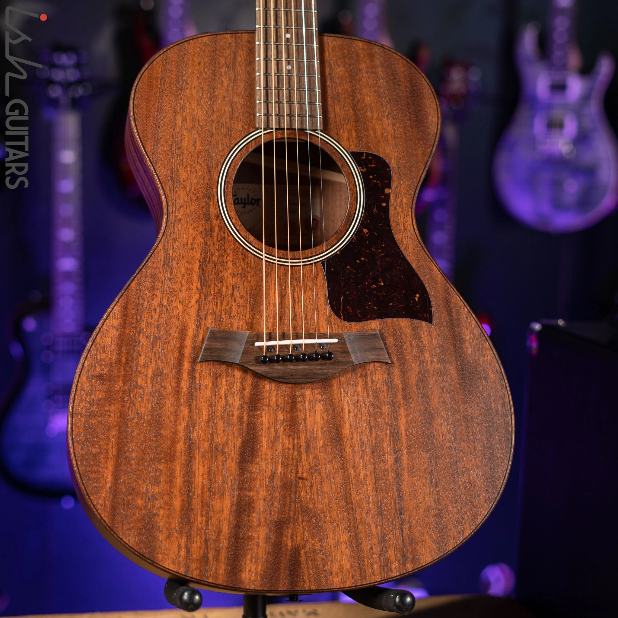 Taylor AD22e American Dream Acoustic-Electric Guitar Urban Sienna