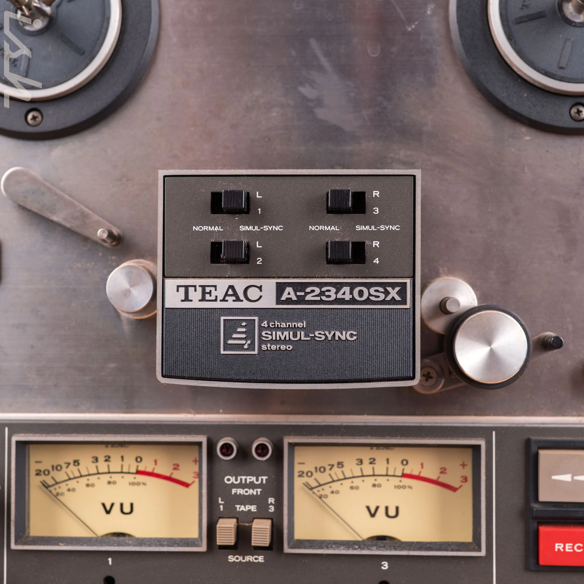 TEAC A-2340SX 4 - Channel Simul-Sync Stereo Tape Deck w/ RC-129 Remote Control - Image 4