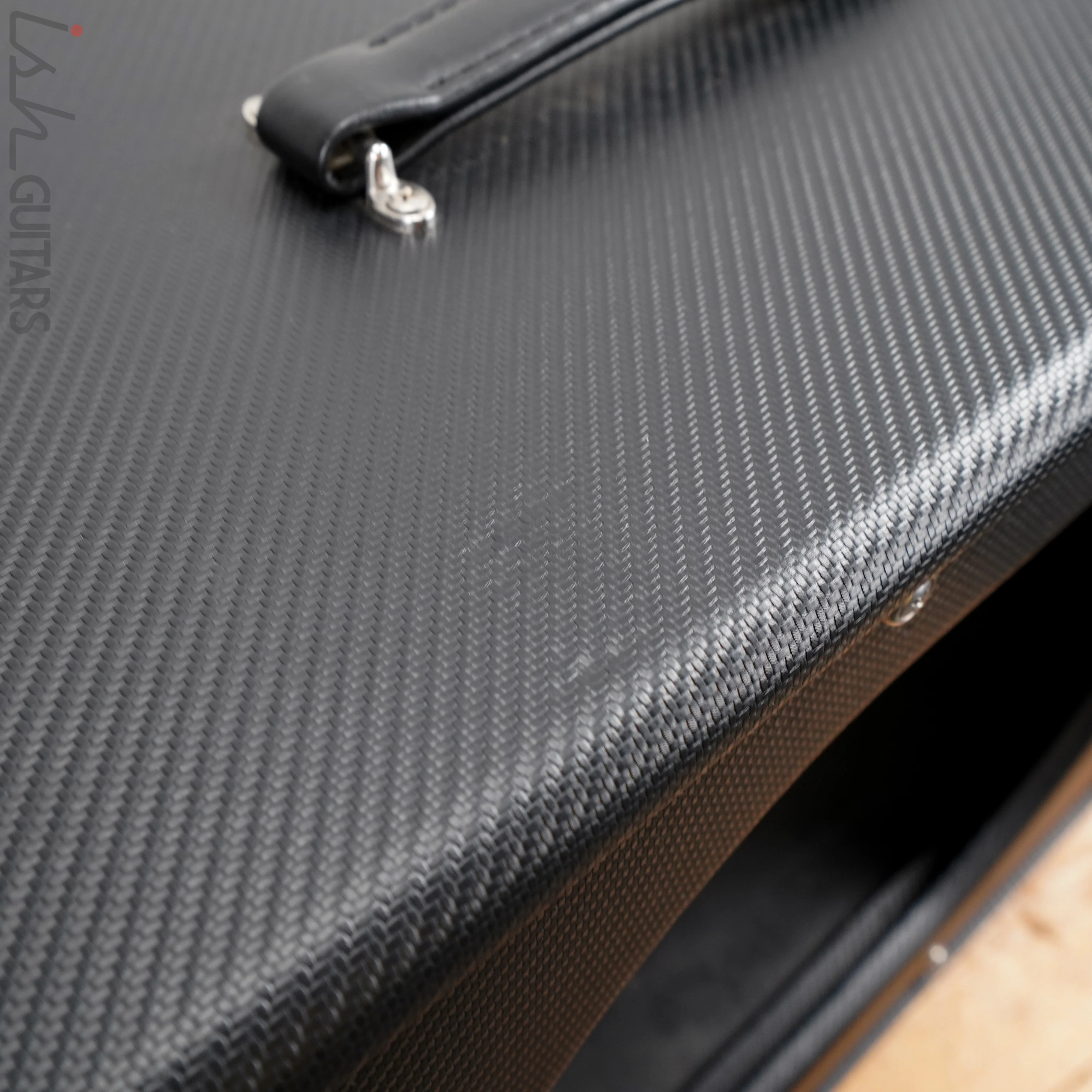 Two Rock 1x12 Cabinet Carbon Fiber Tolex - Image 9