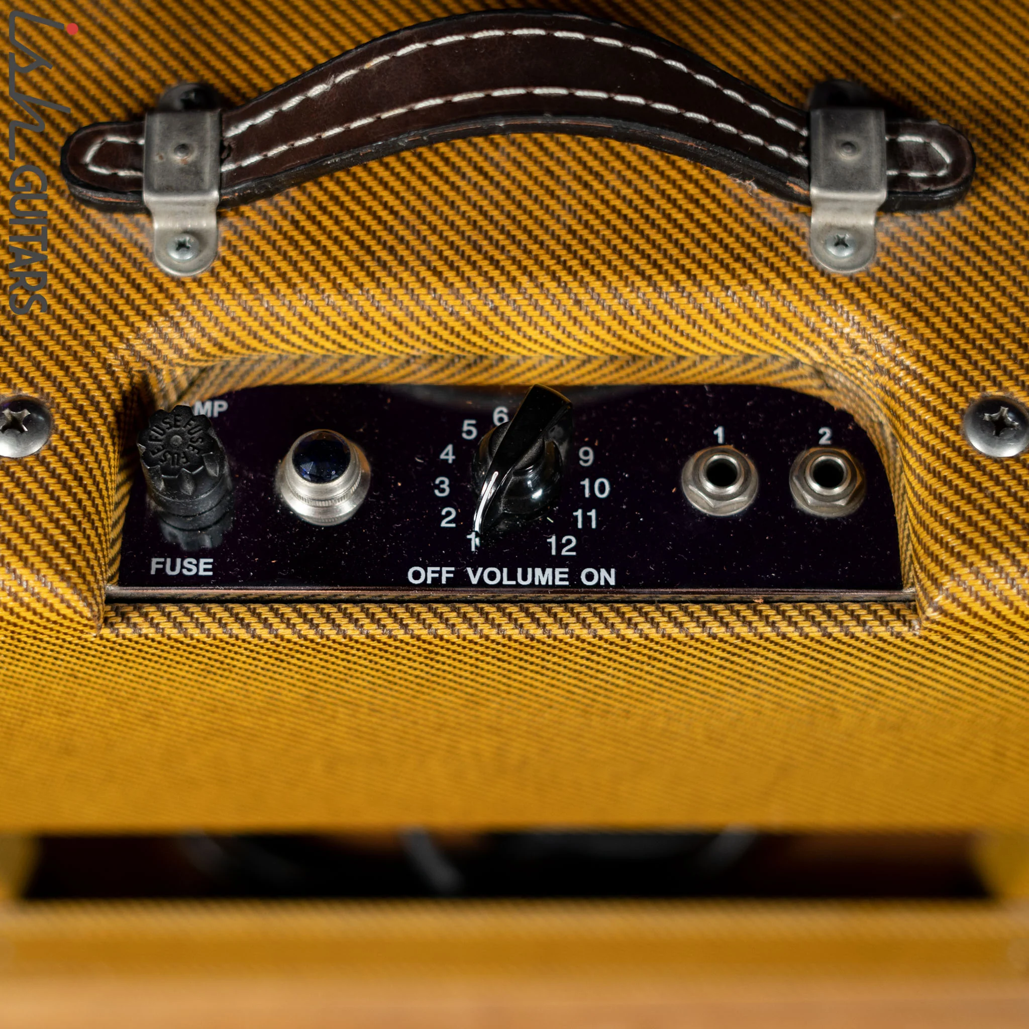 Victoria 518-T 5w Guitar Amplifier Tweed - Image 3