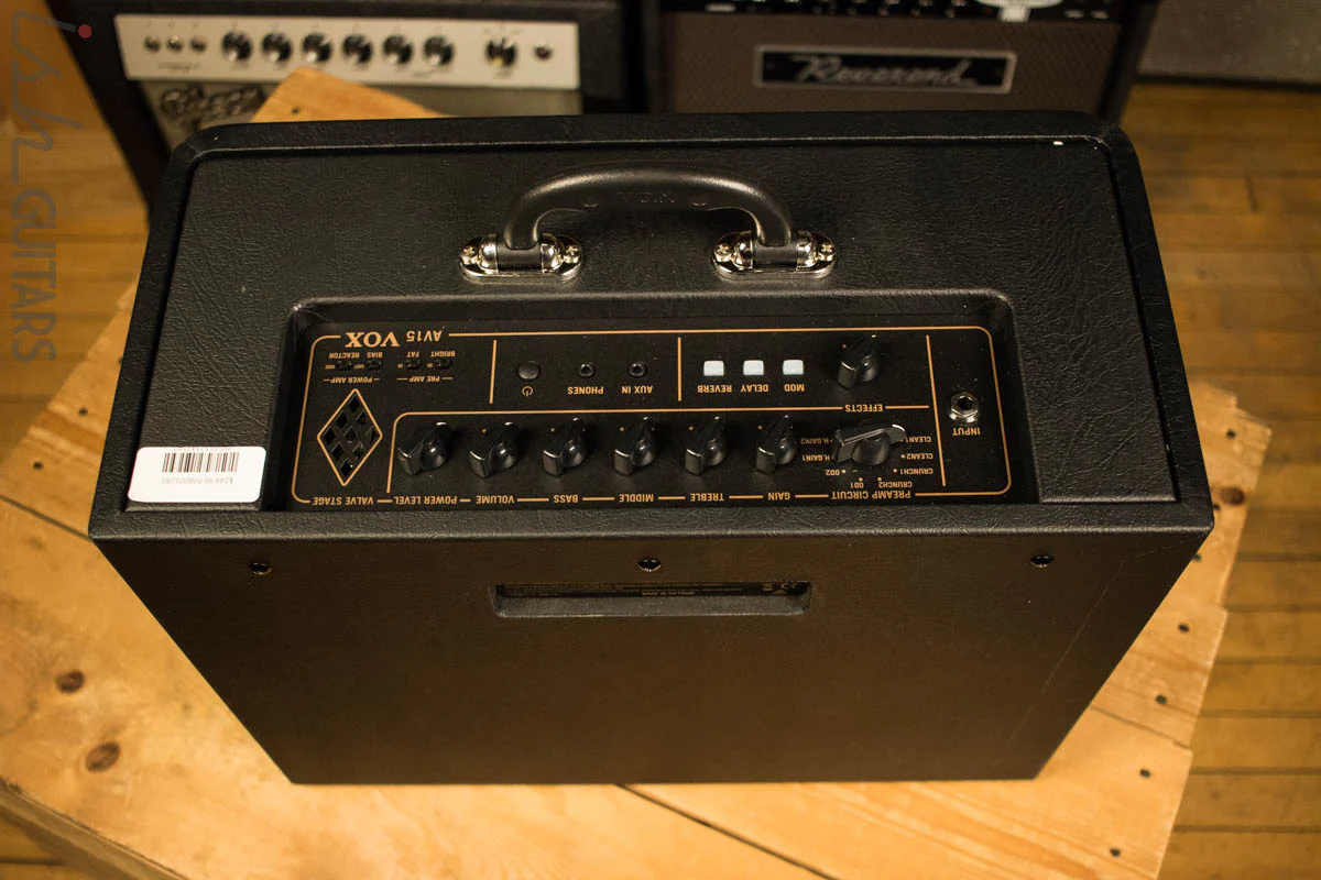 Vox AV15 15W 1x8" Analog Valve Modeling Guitar Amp - Image 5