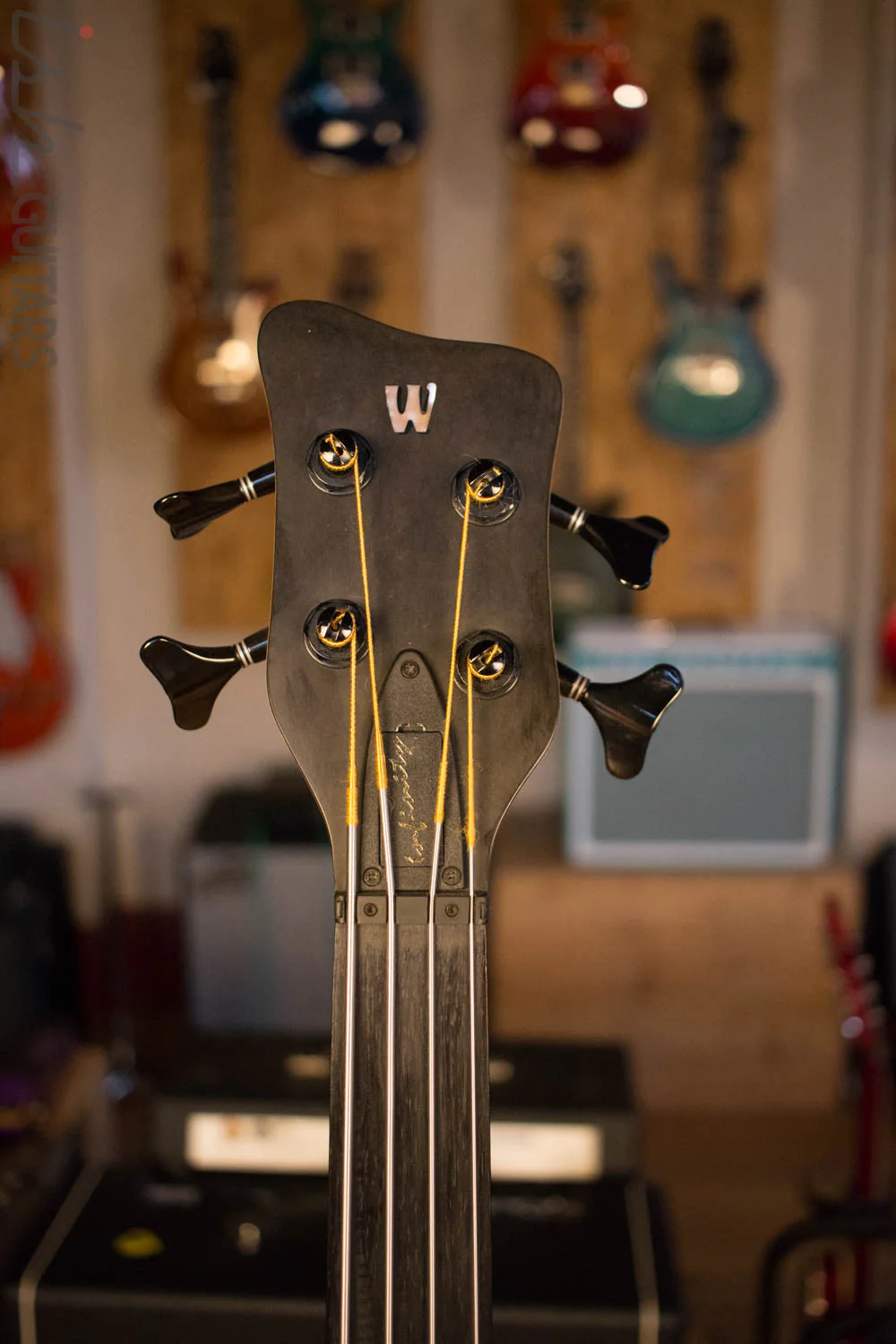 Warwick Infinity Fretless - Image 6
