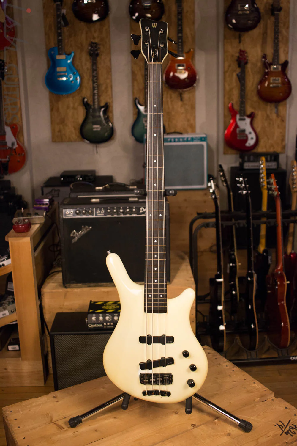 Early Warwick Thumb Fretless Bass Neck Thru Four String - Image 2