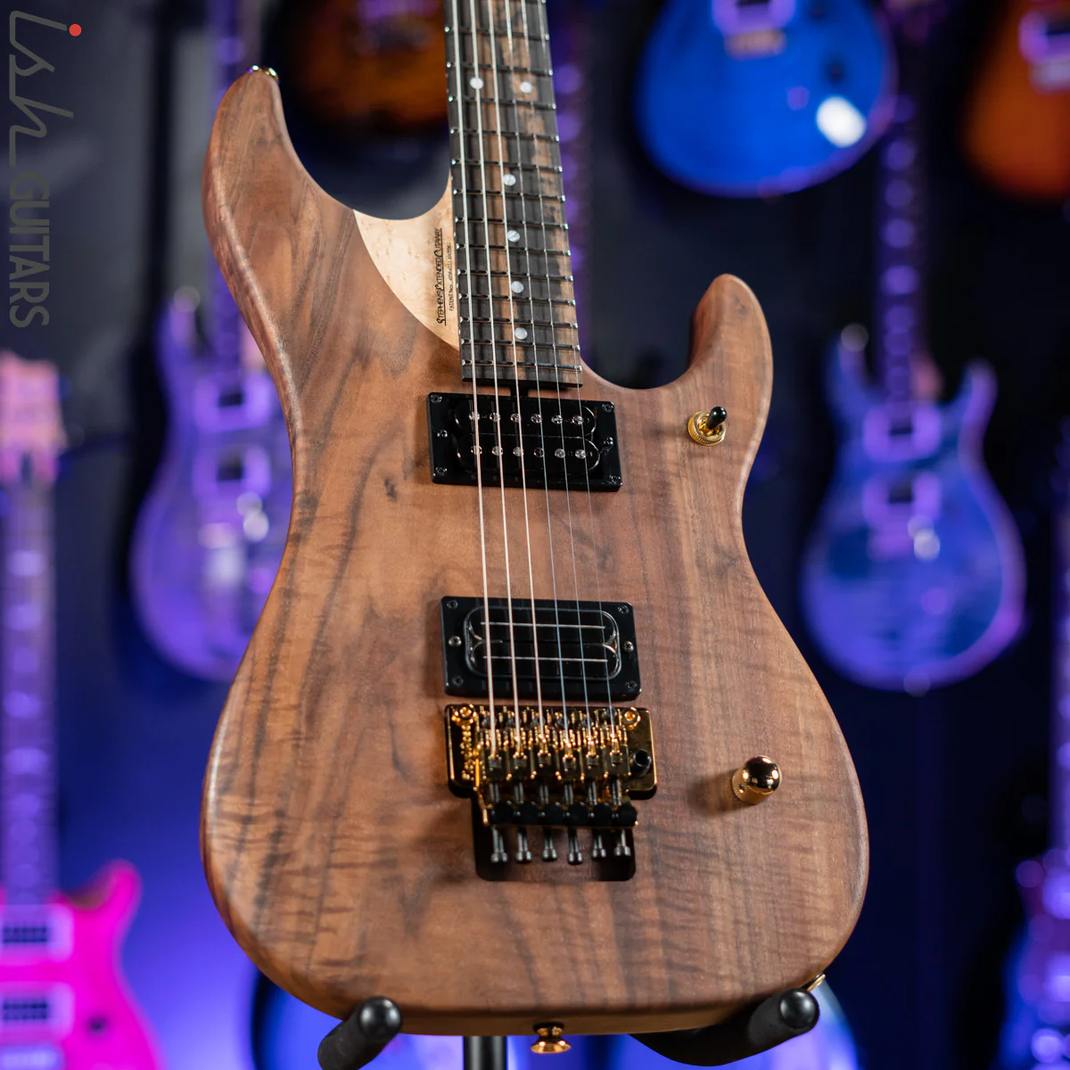 Washburn Limited Edition Nuno Bettencourt Signature Series N4 Walnut